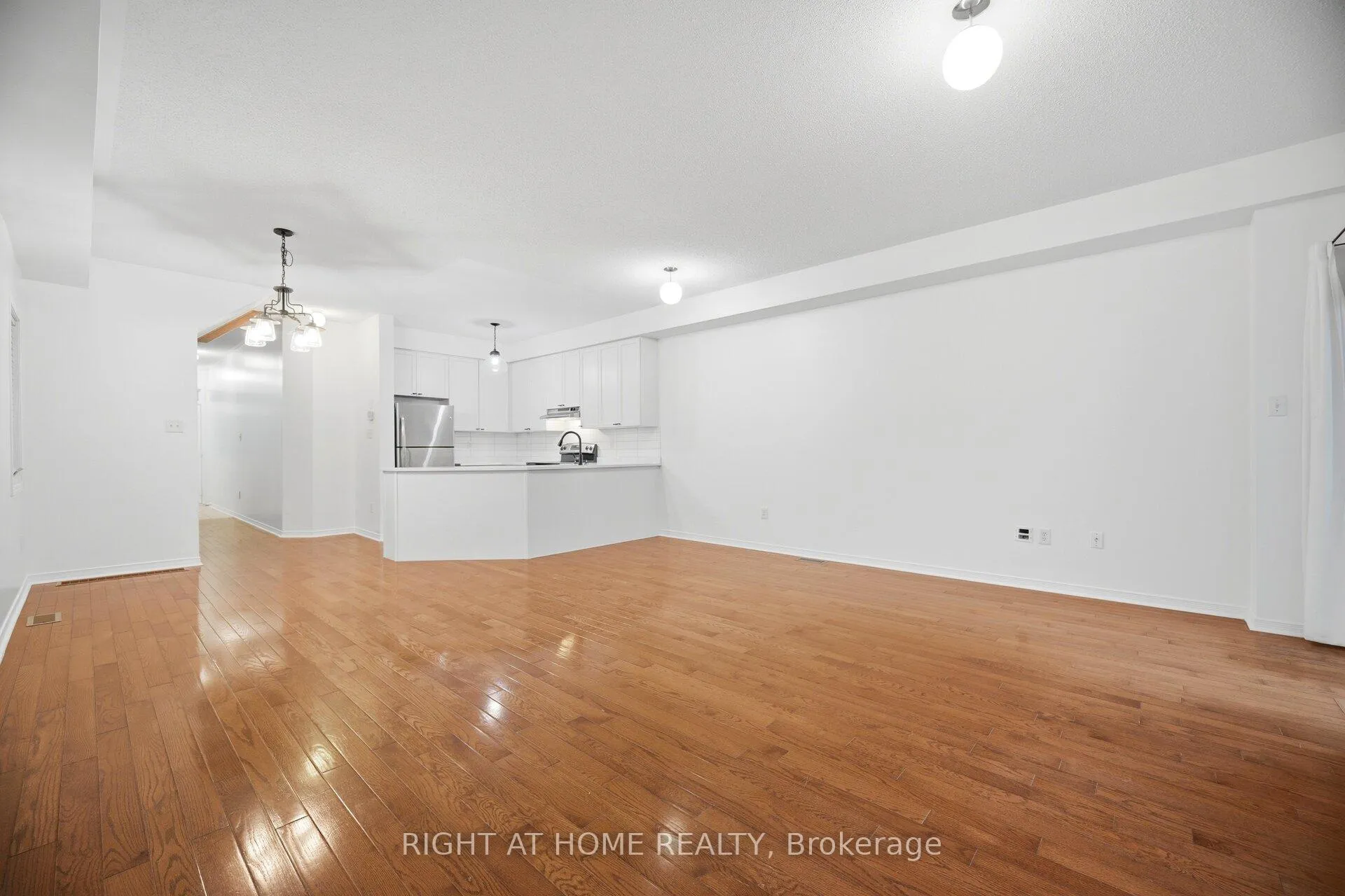 Photo 10 of Unit 20, 110 Highland Road E, Waterloo — HOMEH