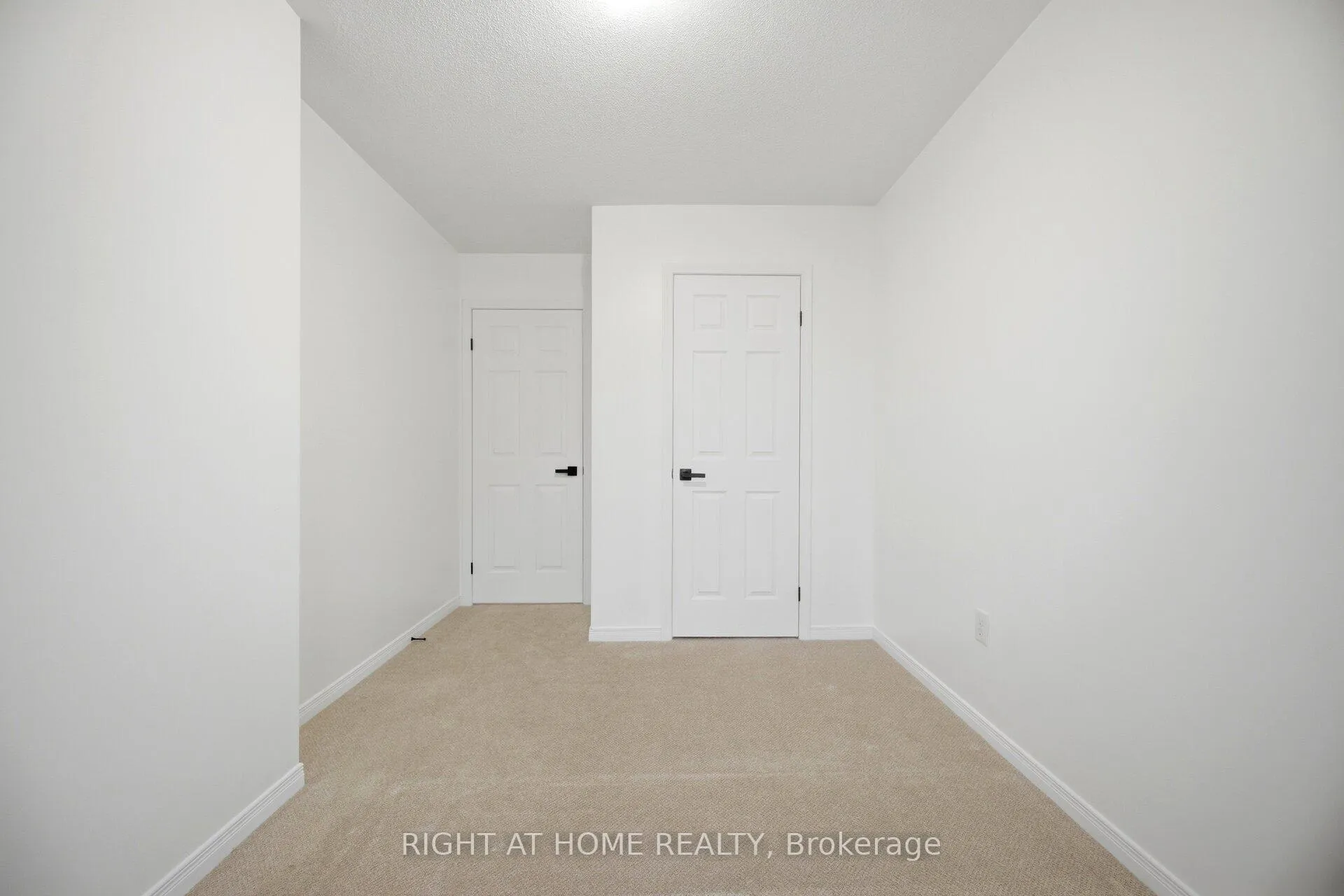 Photo 24 of Unit 20, 110 Highland Road E, Waterloo — HOMEH