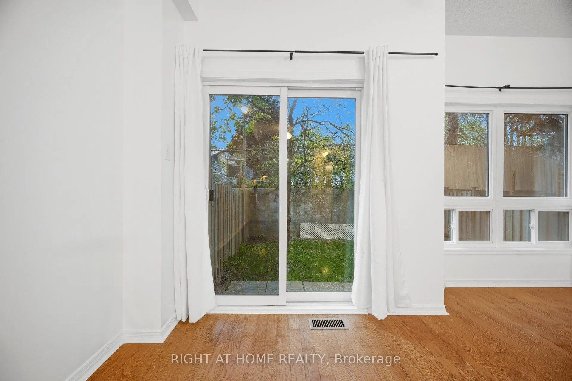 Photo 29 of Unit 20, 110 Highland Road E, Waterloo — HOMEH