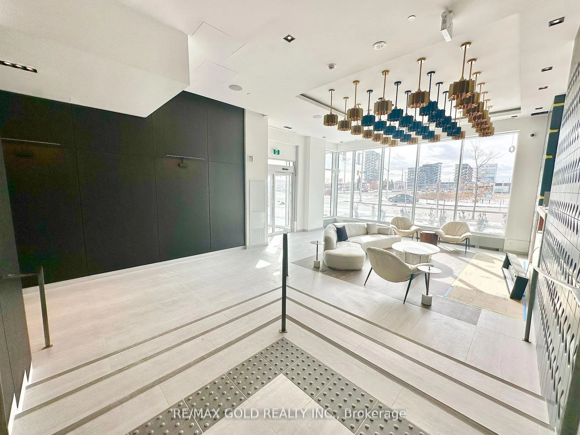 Photo 6 of Unit 515, 412 Silver Maple Road, Oakville, Joshua Meadows — HOMEH