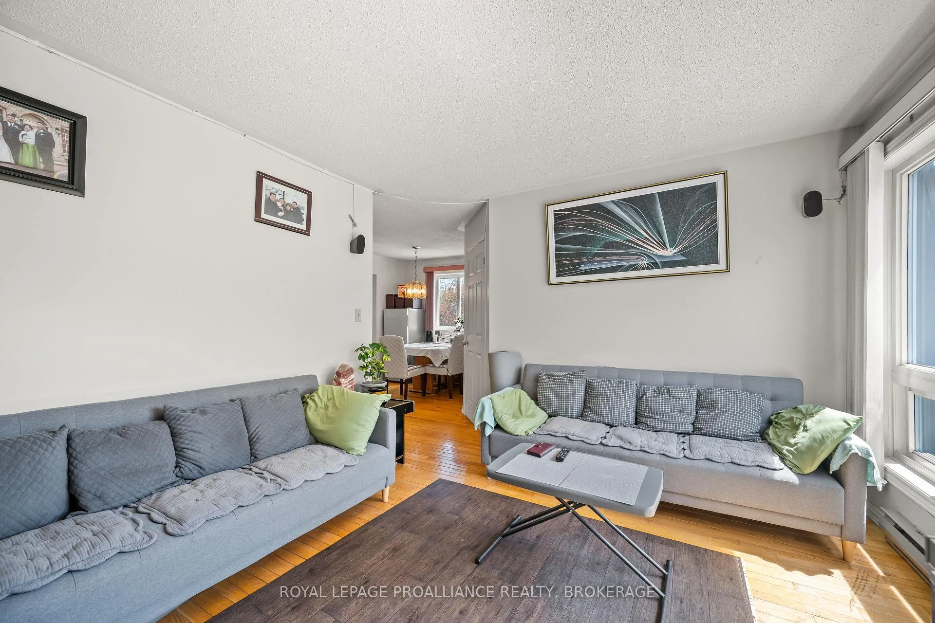 Photo 30 of 400 King Street W, Gananoque — HOMEH