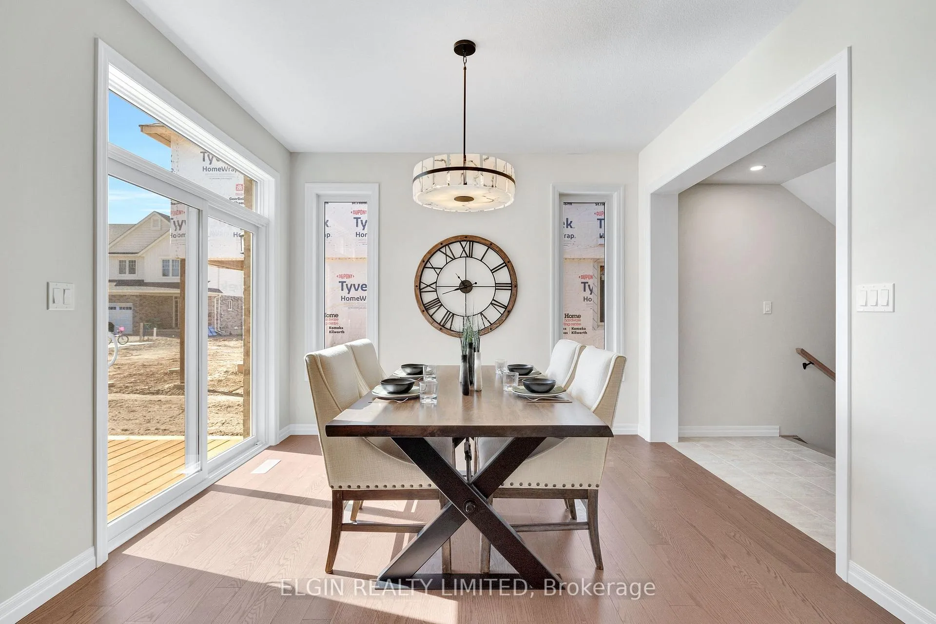 Photo 4 of 77 Hemlock Crescent, Aylmer — HOMEH