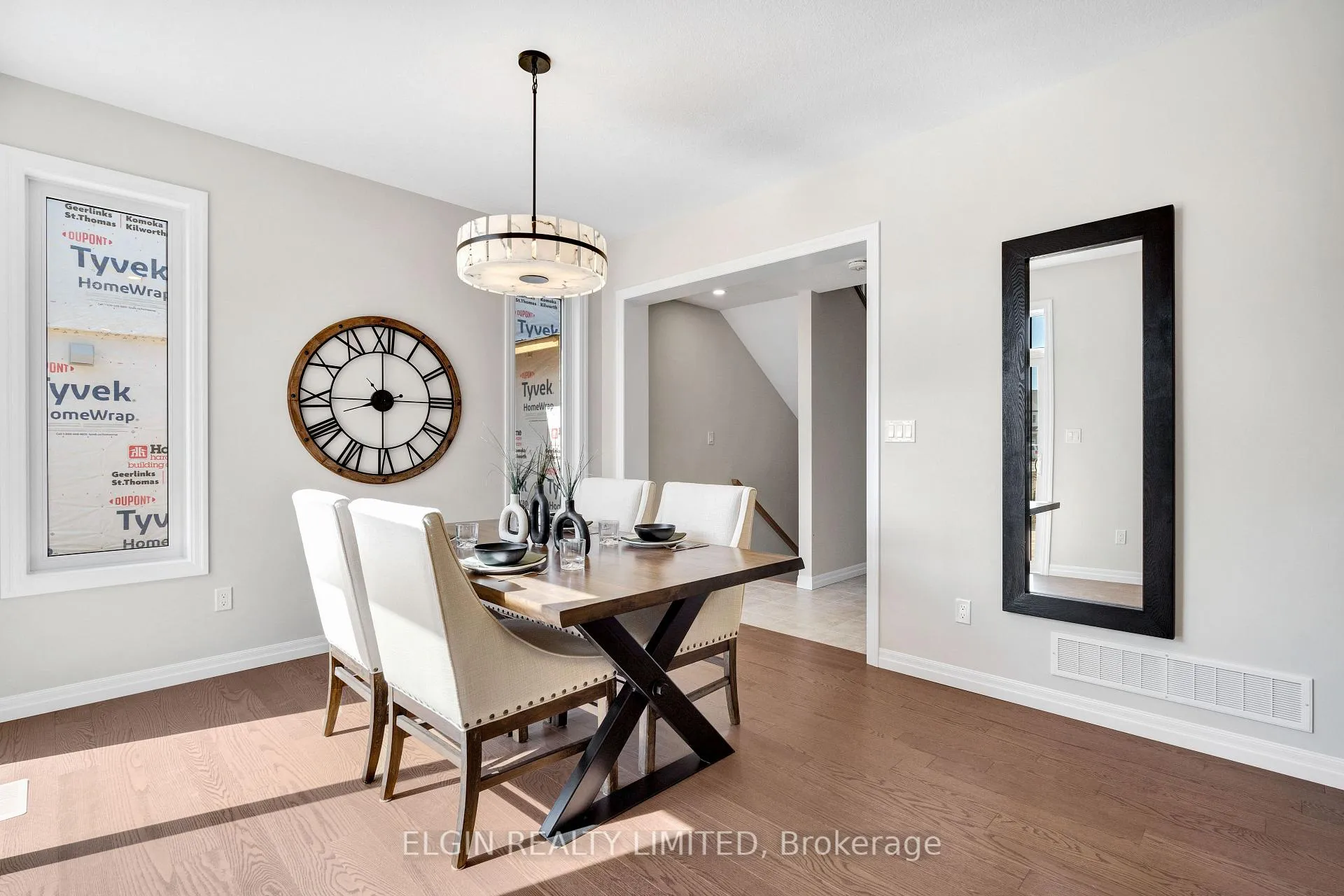 Photo 5 of 77 Hemlock Crescent, Aylmer — HOMEH