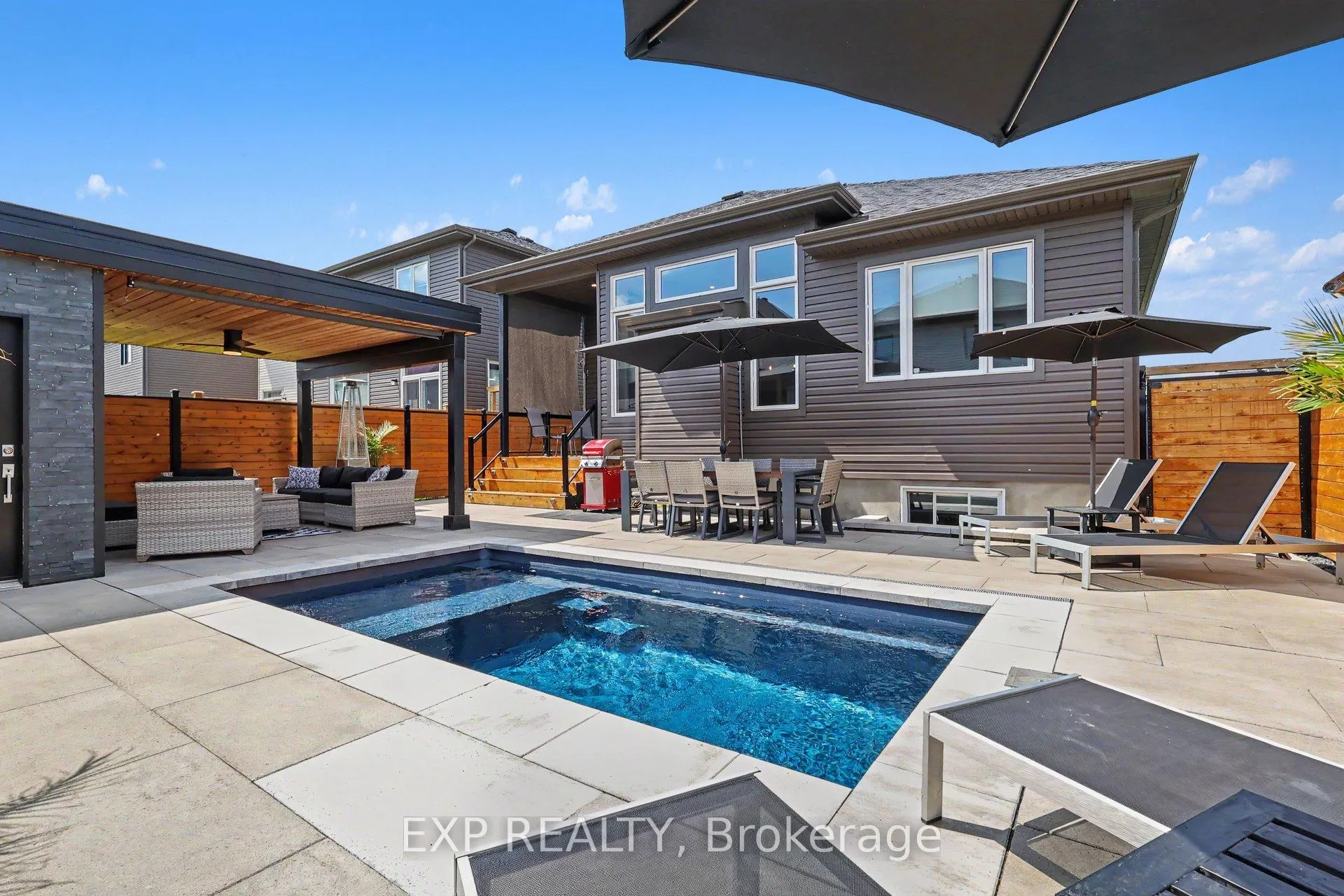 Photo 2 of 50 Zaatiik Grove, Ottawa, Blossom Park/Kemp Park/Findlay Creek — HOMEH