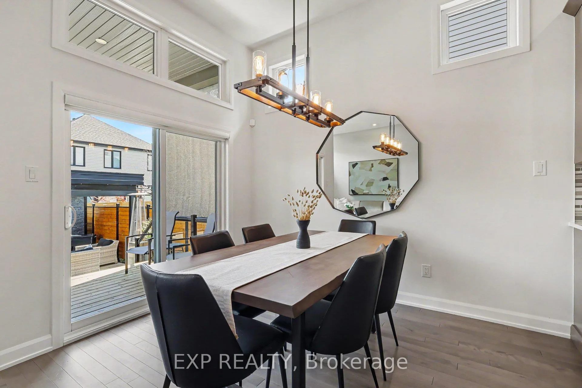 Photo 9 of 50 Zaatiik Grove, Ottawa, Blossom Park/Kemp Park/Findlay Creek — HOMEH