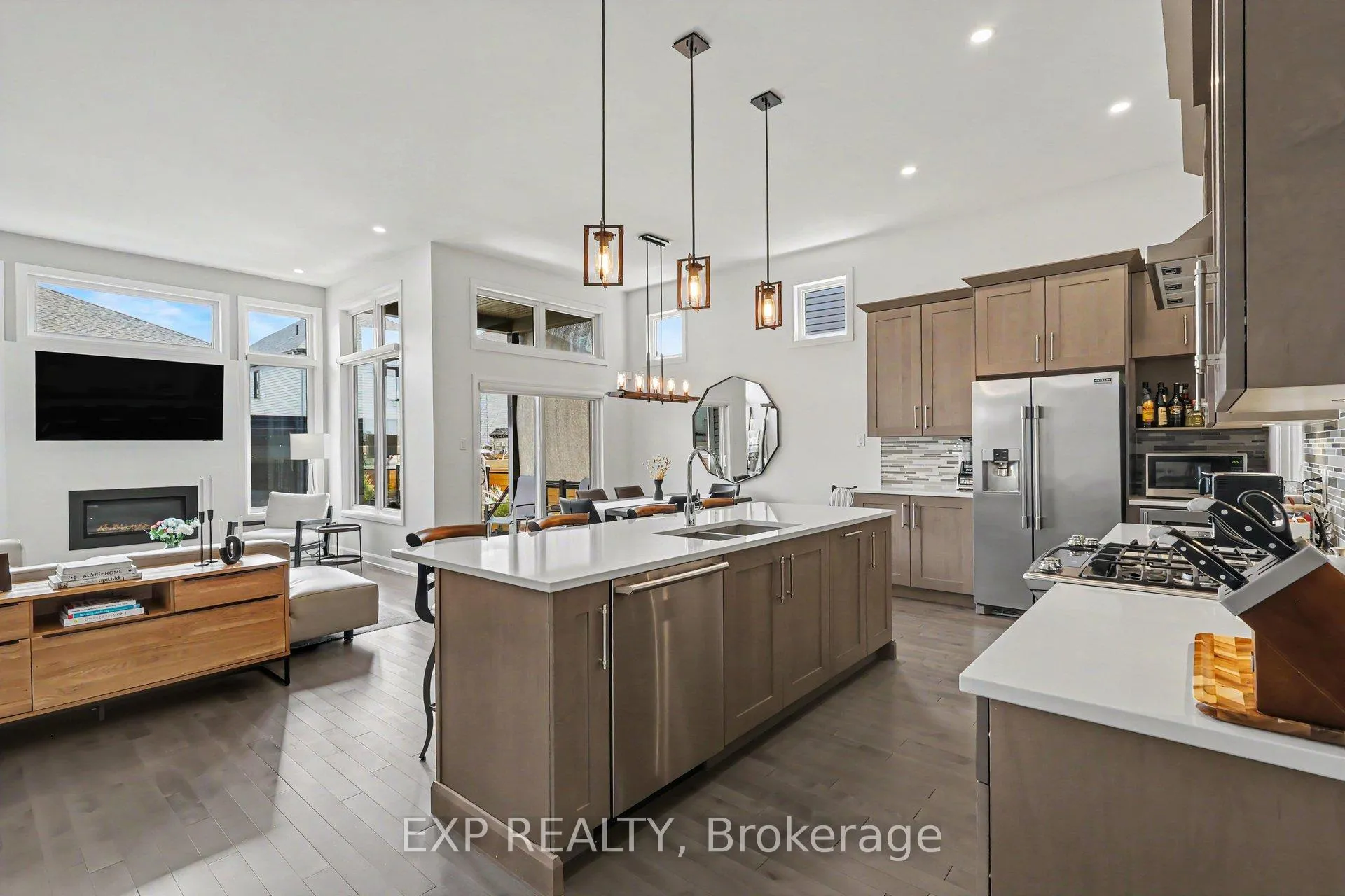 Photo 10 of 50 Zaatiik Grove, Ottawa, Blossom Park/Kemp Park/Findlay Creek — HOMEH