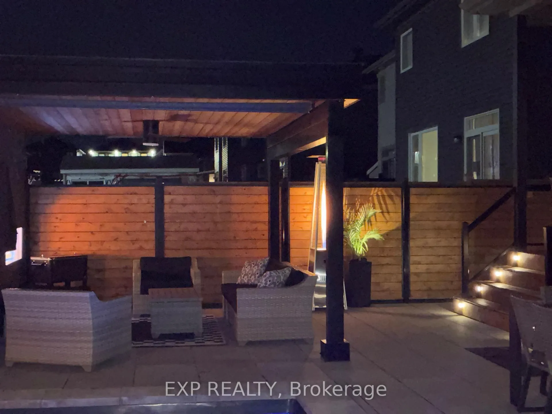 Photo 33 of 50 Zaatiik Grove, Ottawa, Blossom Park/Kemp Park/Findlay Creek — HOMEH