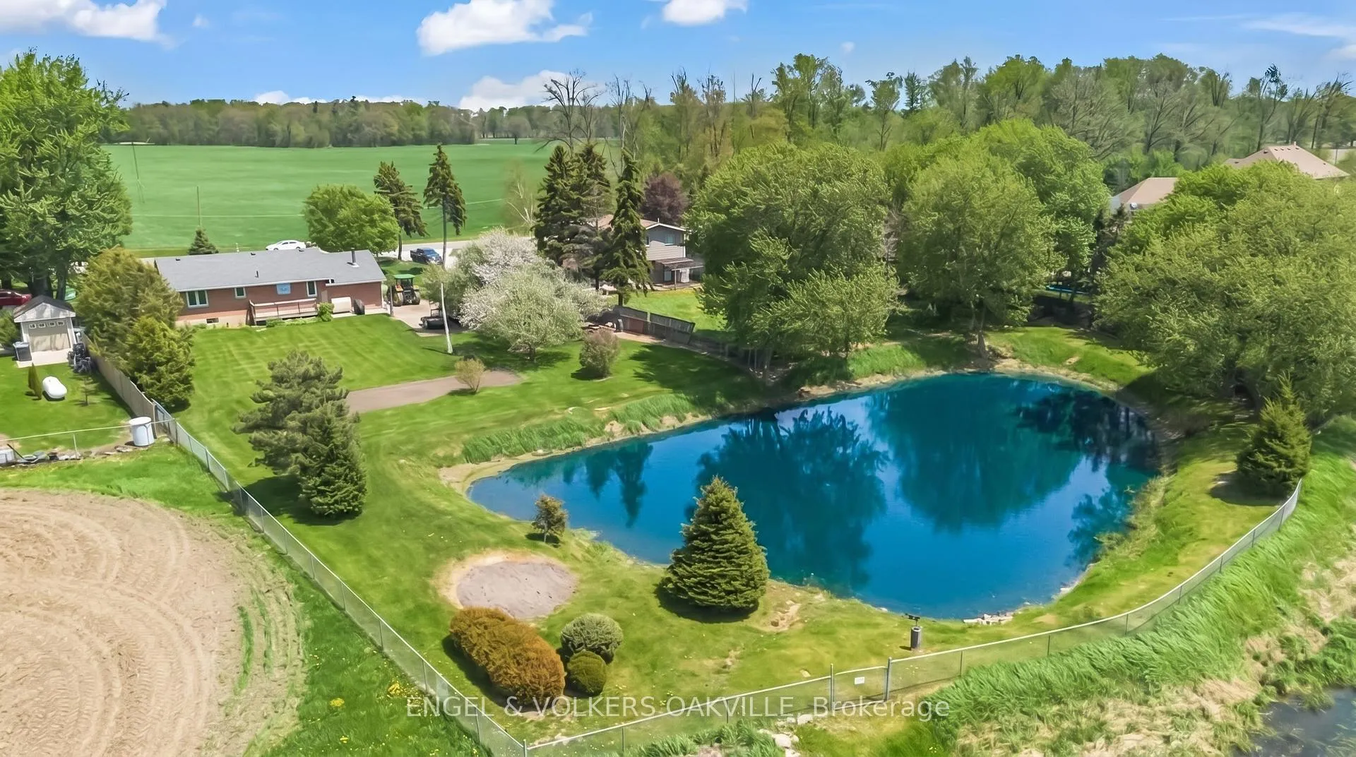 Photo 2 of 12592 Heritage Road, Caledon, Rural Caledon — HOMEH
