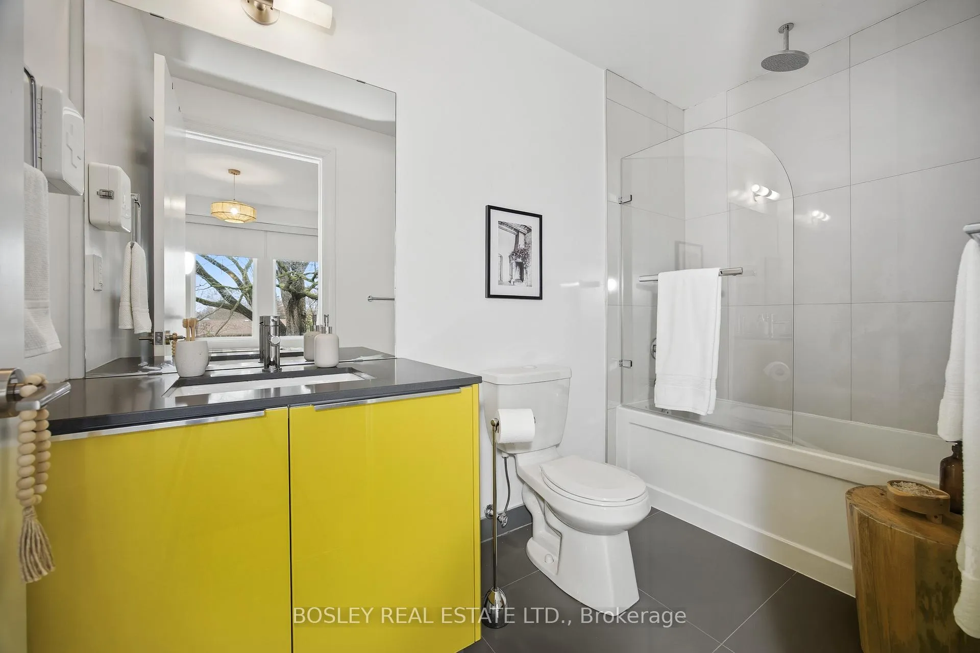 Photo 17 of 17 Vince Avenue, Toronto, Woodbine Corridor — HOMEH