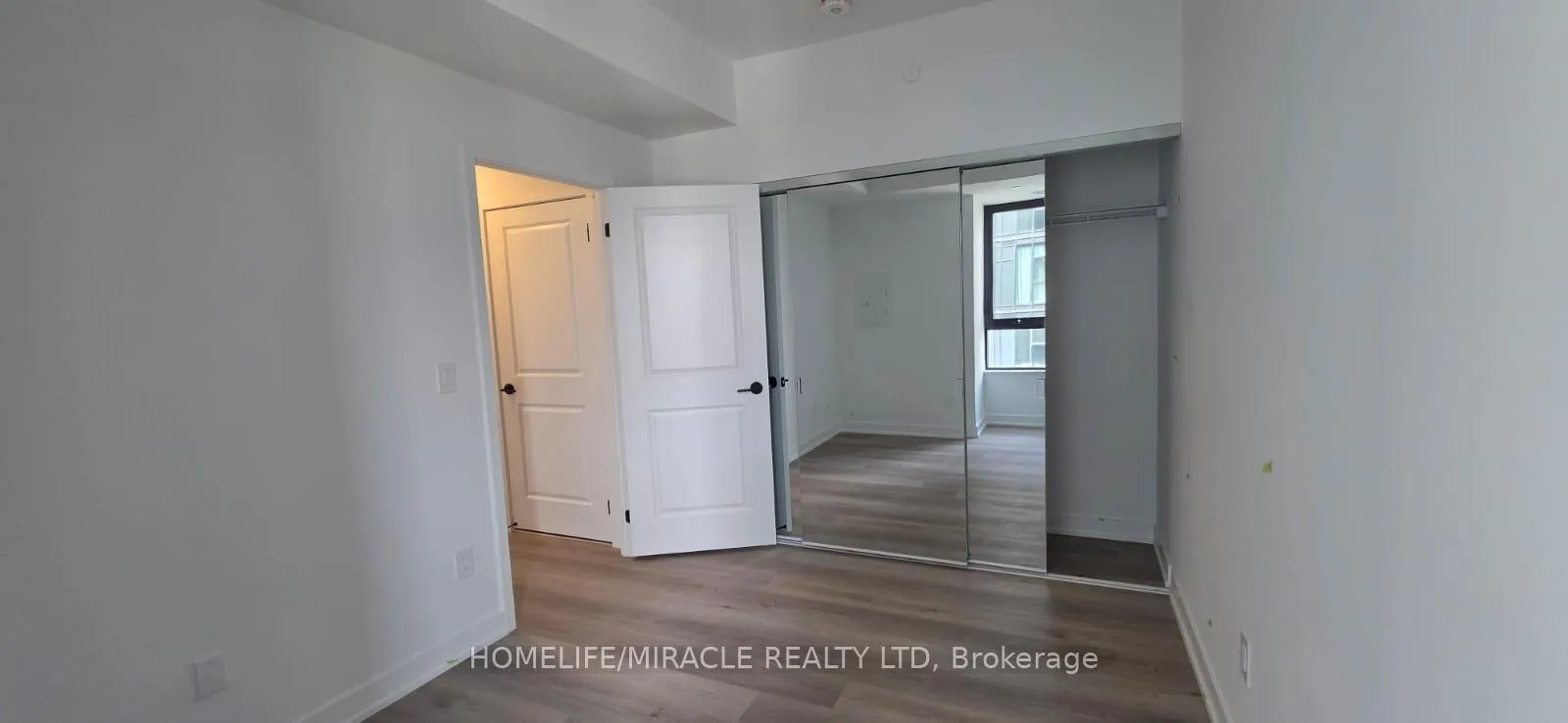 Photo 9 of Unit 1803, 2075 Lakeshore Boulevard, Burlington, Brant — HOMEH