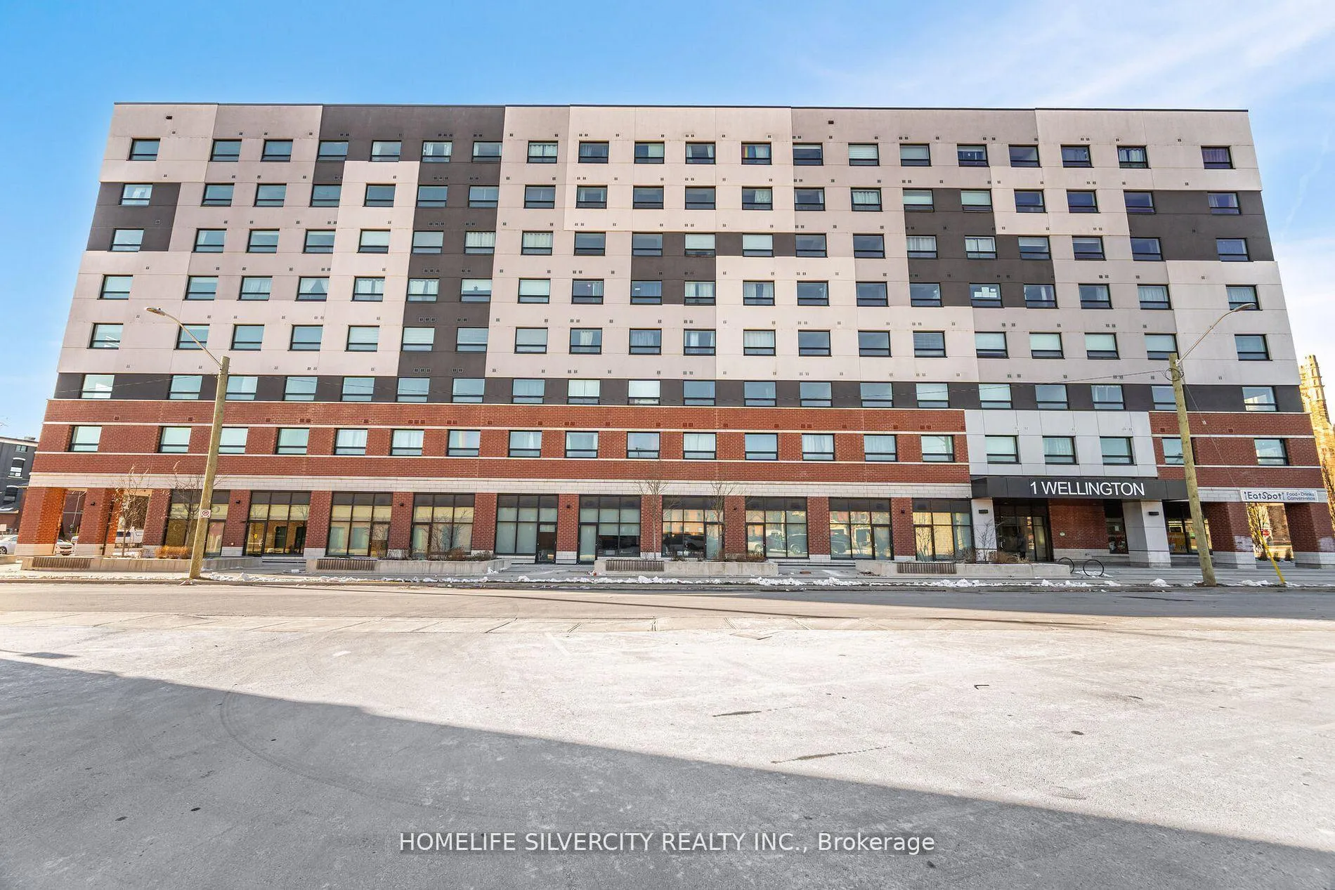 Front of Unit 315, 1 Wellington Street