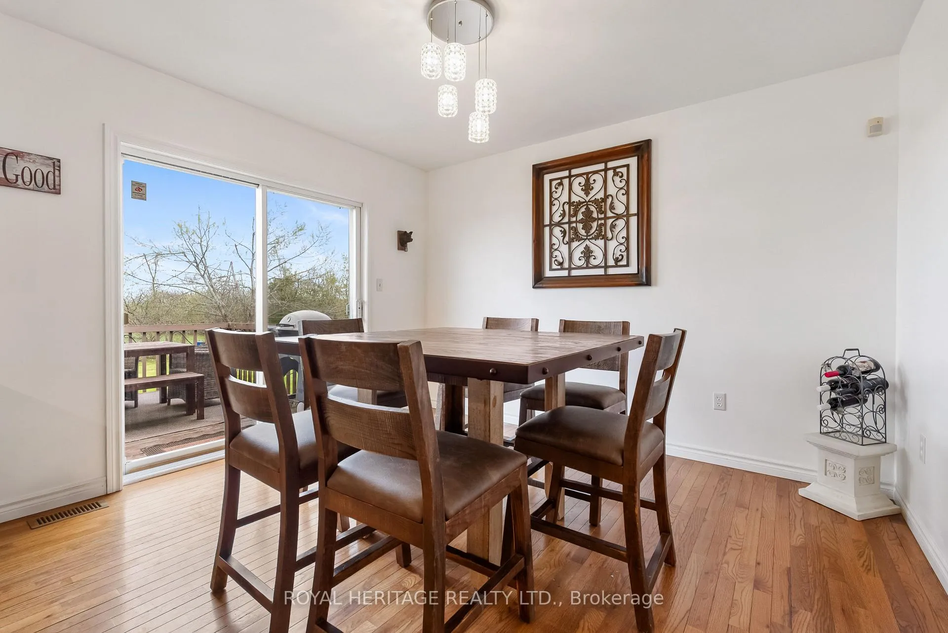 Photo 11 of 604 Settlers Road, Kawartha Lakes, Ops — HOMEH