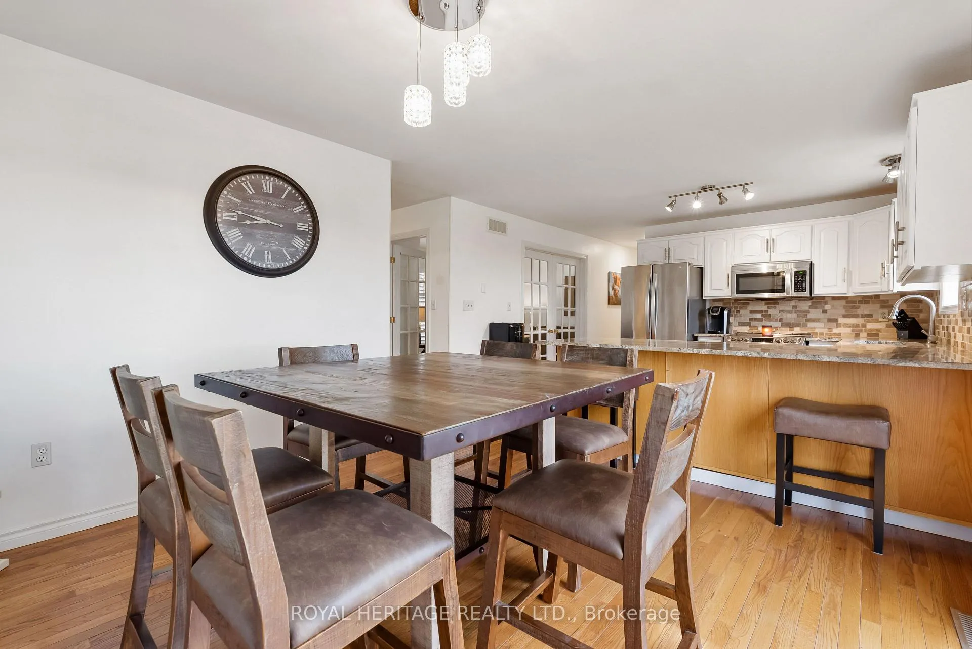 Photo 12 of 604 Settlers Road, Kawartha Lakes, Ops — HOMEH