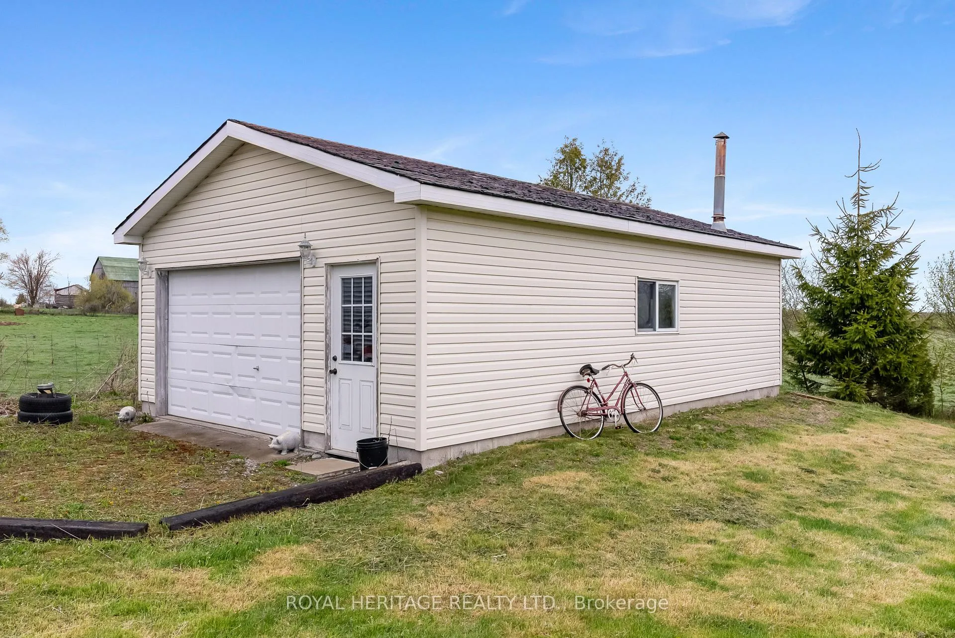Photo 32 of 604 Settlers Road, Kawartha Lakes, Ops — HOMEH