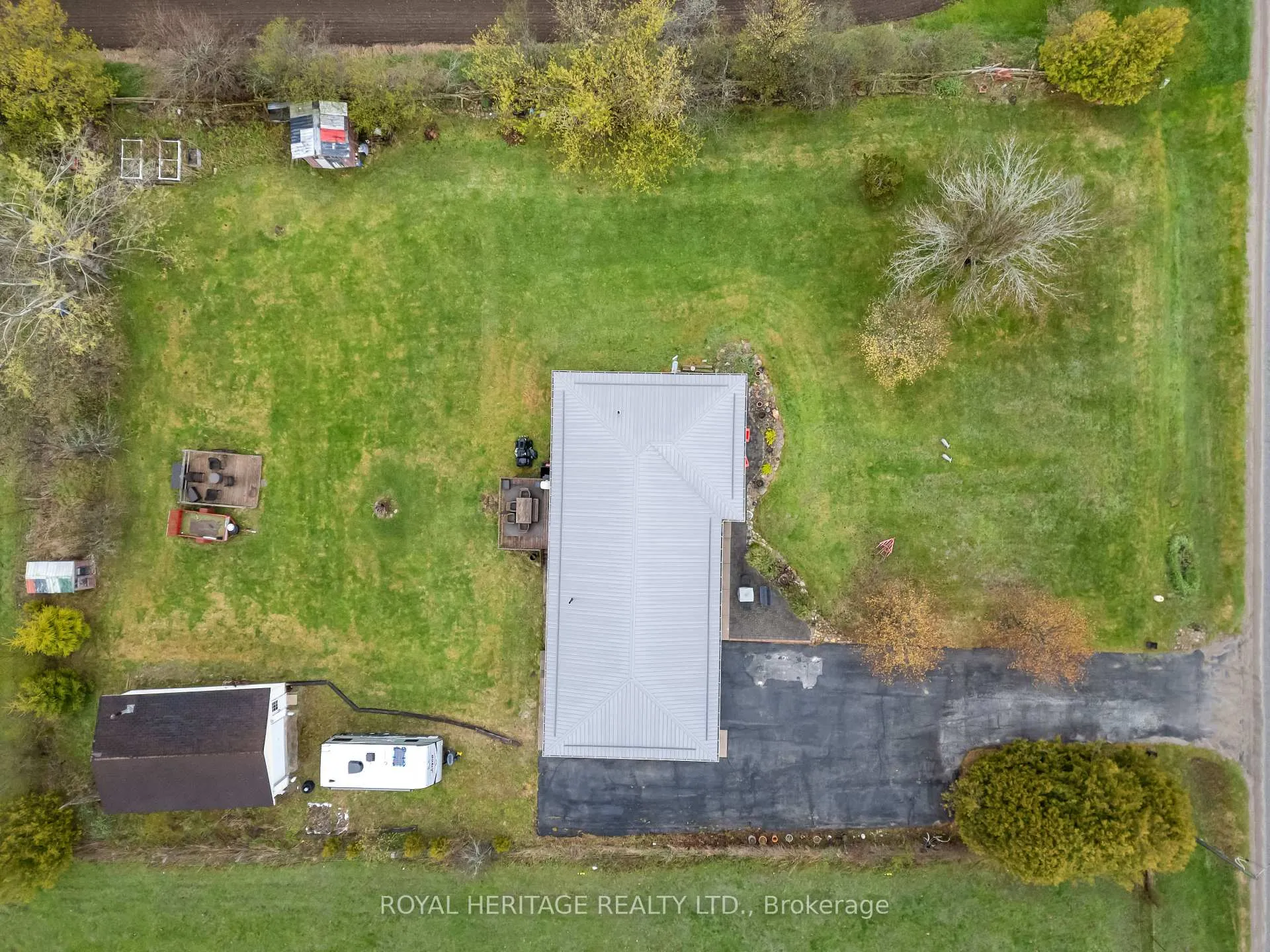 Photo 35 of 604 Settlers Road, Kawartha Lakes, Ops — HOMEH