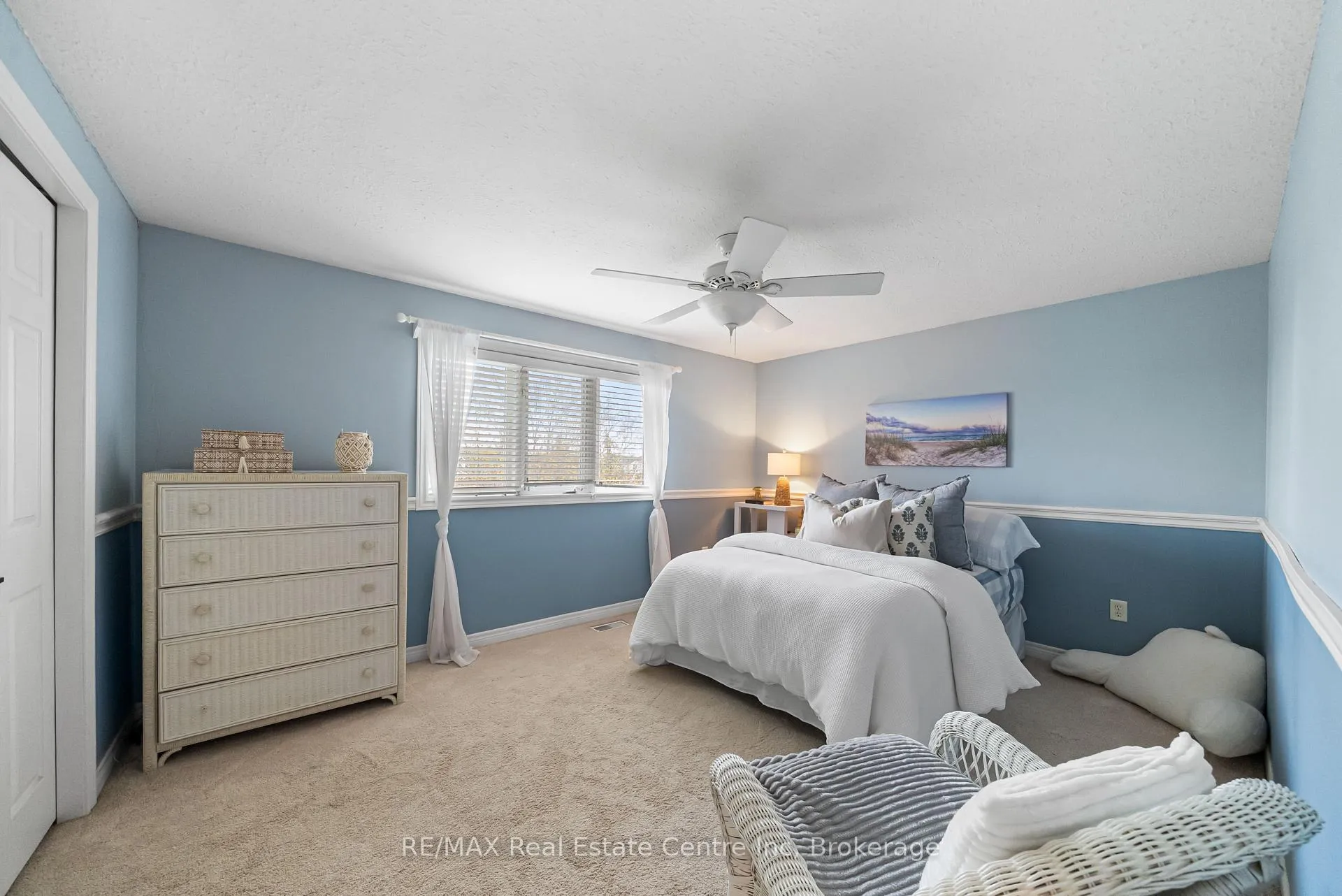 Photo 29 of 6 Jean Anderson Crescent, Guelph, Clairfields/Hanlon Business Park — HOMEH