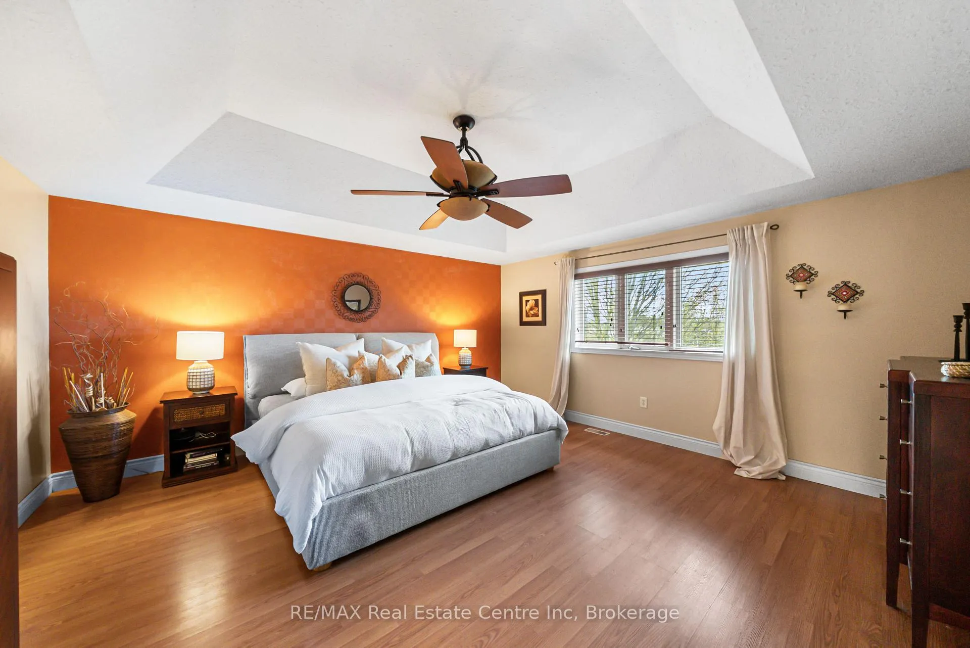 Photo 31 of 6 Jean Anderson Crescent, Guelph, Clairfields/Hanlon Business Park — HOMEH