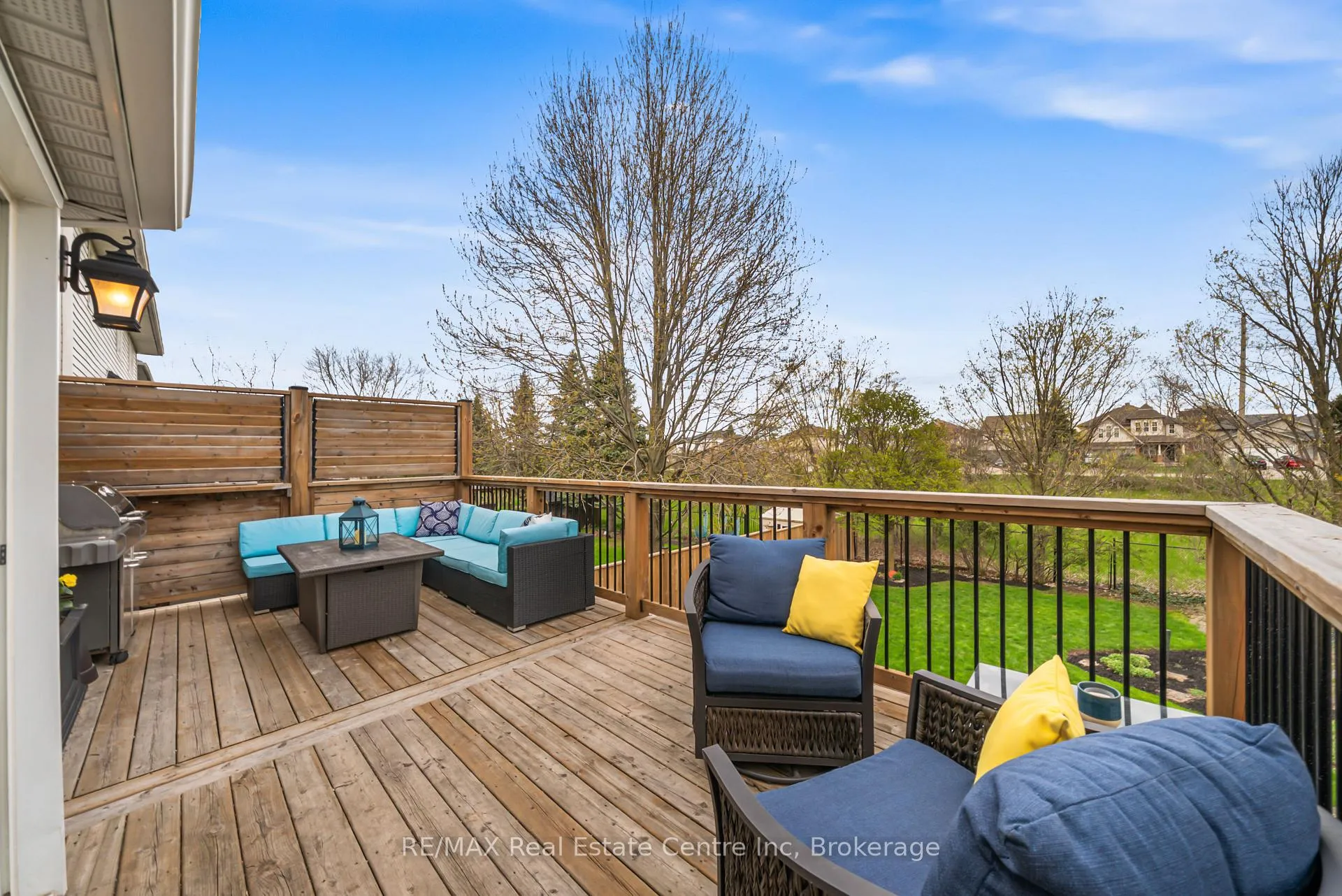 Photo 42 of 6 Jean Anderson Crescent, Guelph, Clairfields/Hanlon Business Park — HOMEH