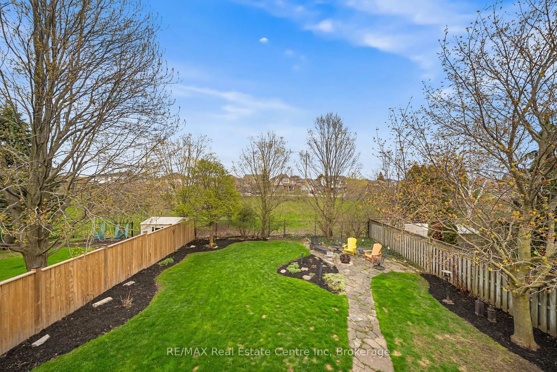 Photo 44 of 6 Jean Anderson Crescent, Guelph, Clairfields/Hanlon Business Park — HOMEH