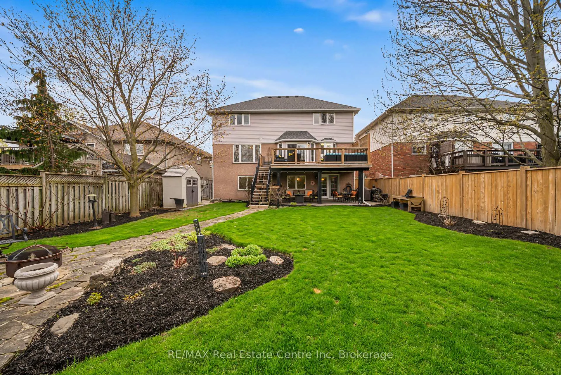 Photo 45 of 6 Jean Anderson Crescent, Guelph, Clairfields/Hanlon Business Park — HOMEH
