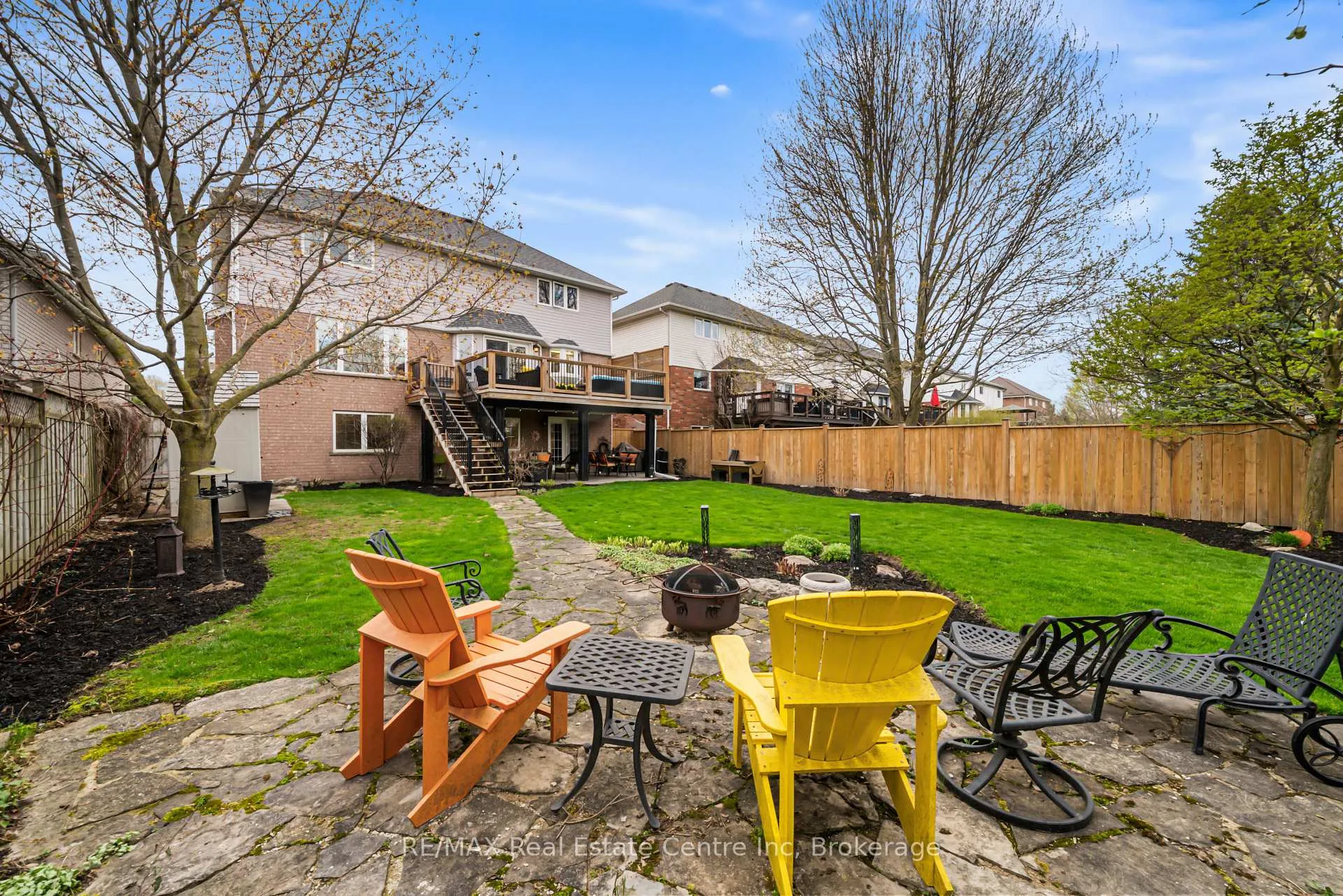 Photo 46 of 6 Jean Anderson Crescent, Guelph, Clairfields/Hanlon Business Park — HOMEH