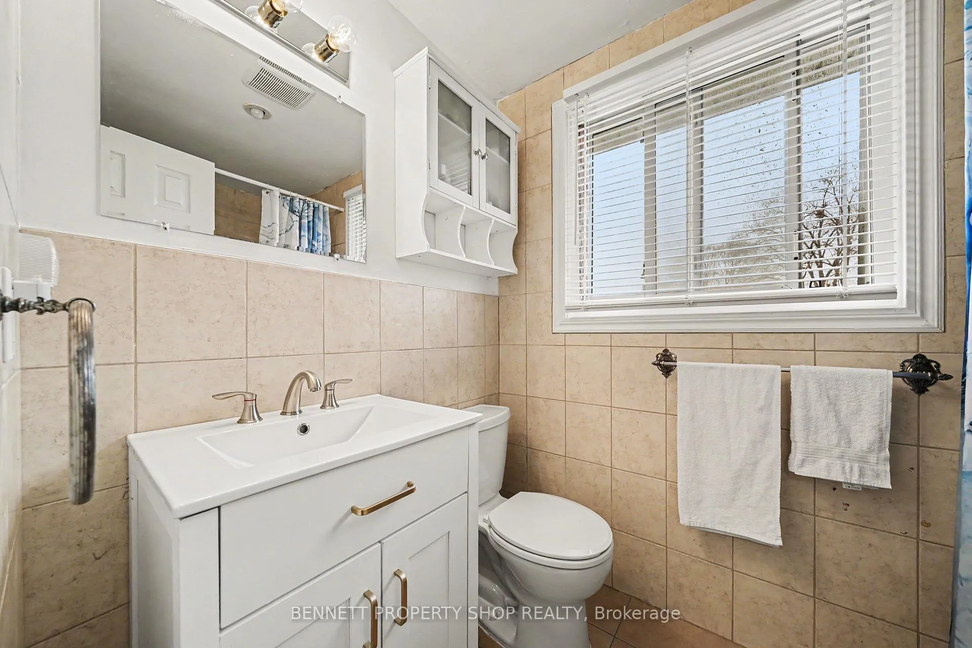 Photo 9 of Unit 186, 1045 Morrison Drive, Ottawa, Redwood Park — HOMEH