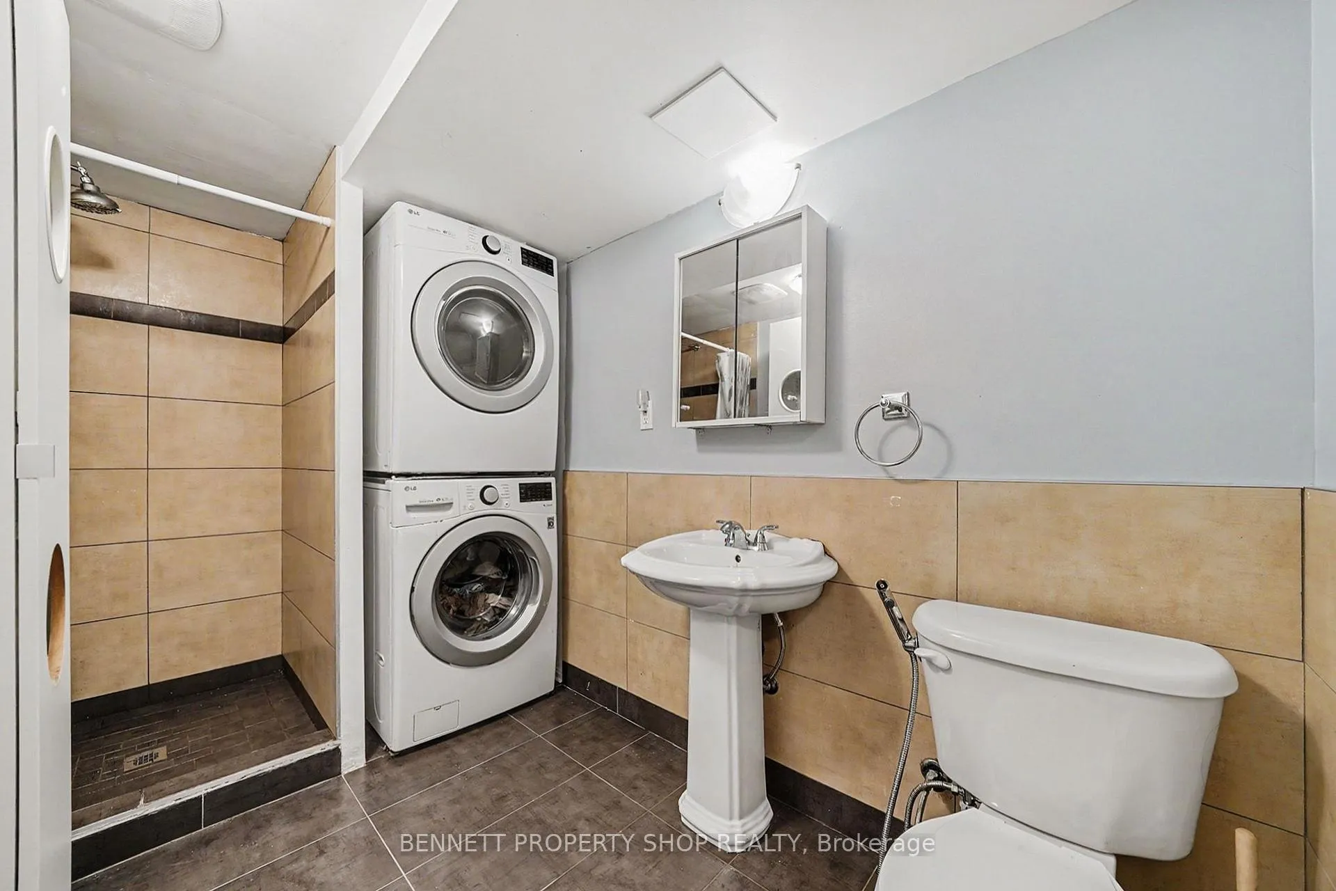 Photo 11 of Unit 186, 1045 Morrison Drive, Ottawa, Redwood Park — HOMEH