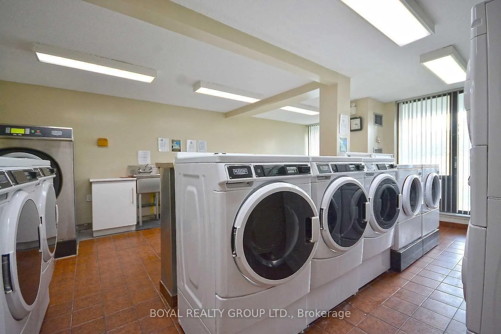 Photo 29 of Unit 303, 18 Knightsbridge Road, Brampton, Queen Street Corridor — HOMEH