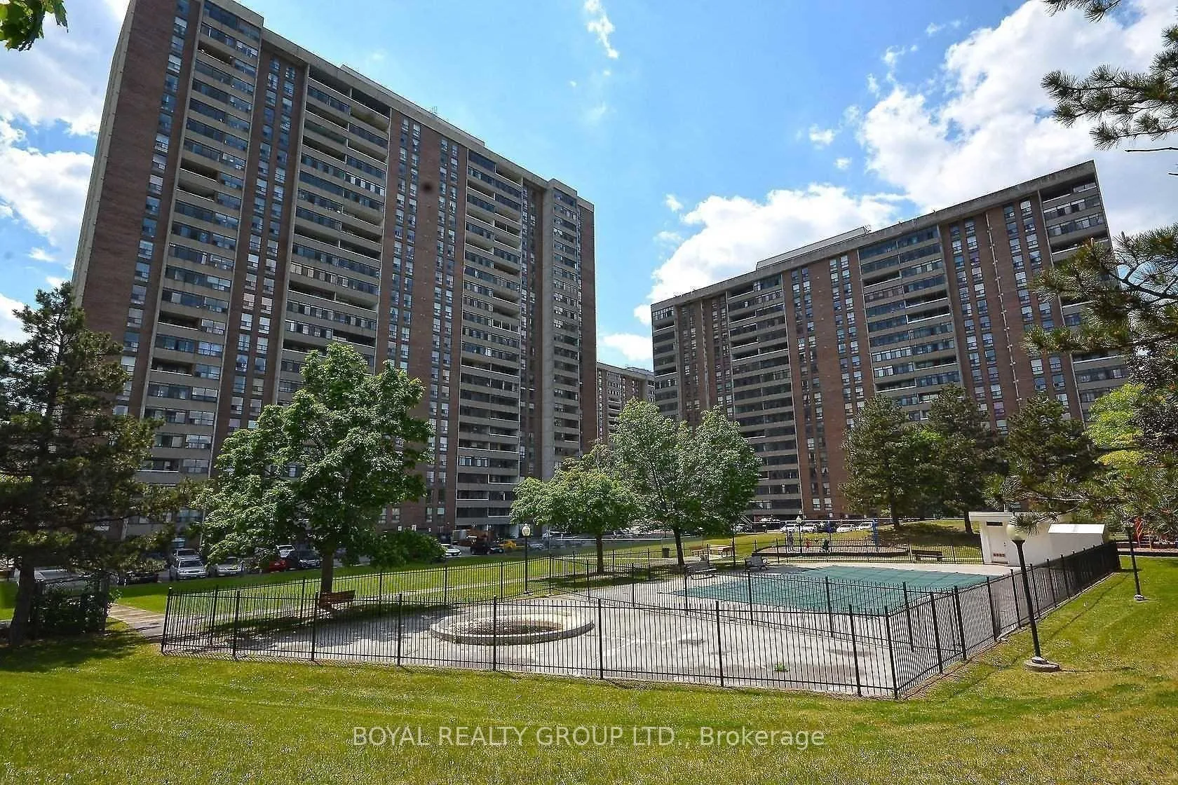 Photo 30 of Unit 303, 18 Knightsbridge Road, Brampton, Queen Street Corridor — HOMEH