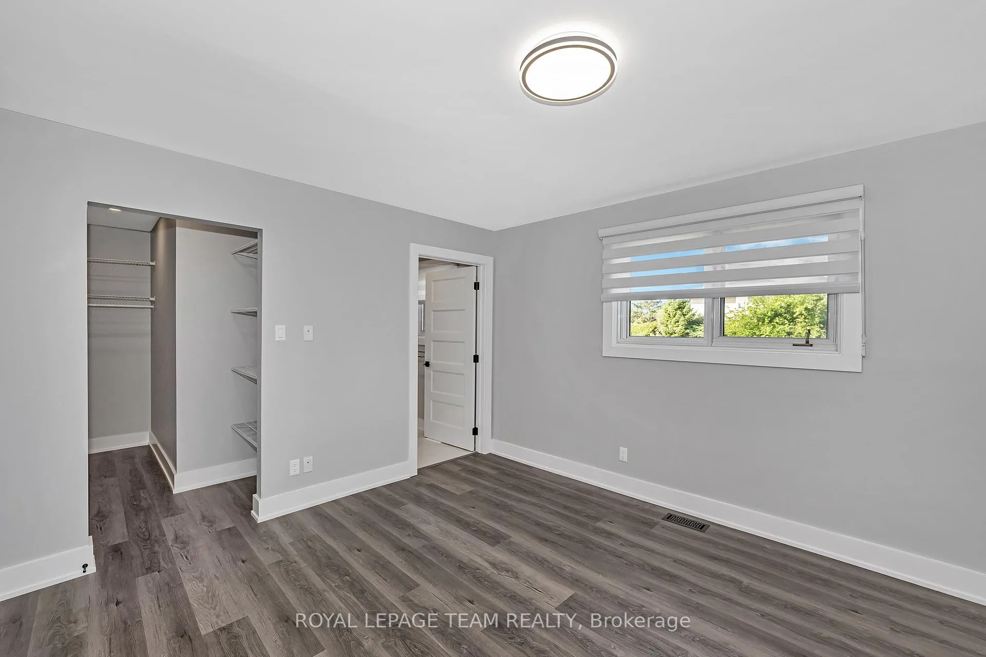 Photo 17 of 12 Largo Crescent, Ottawa, Meadowlands/Crestview — HOMEH