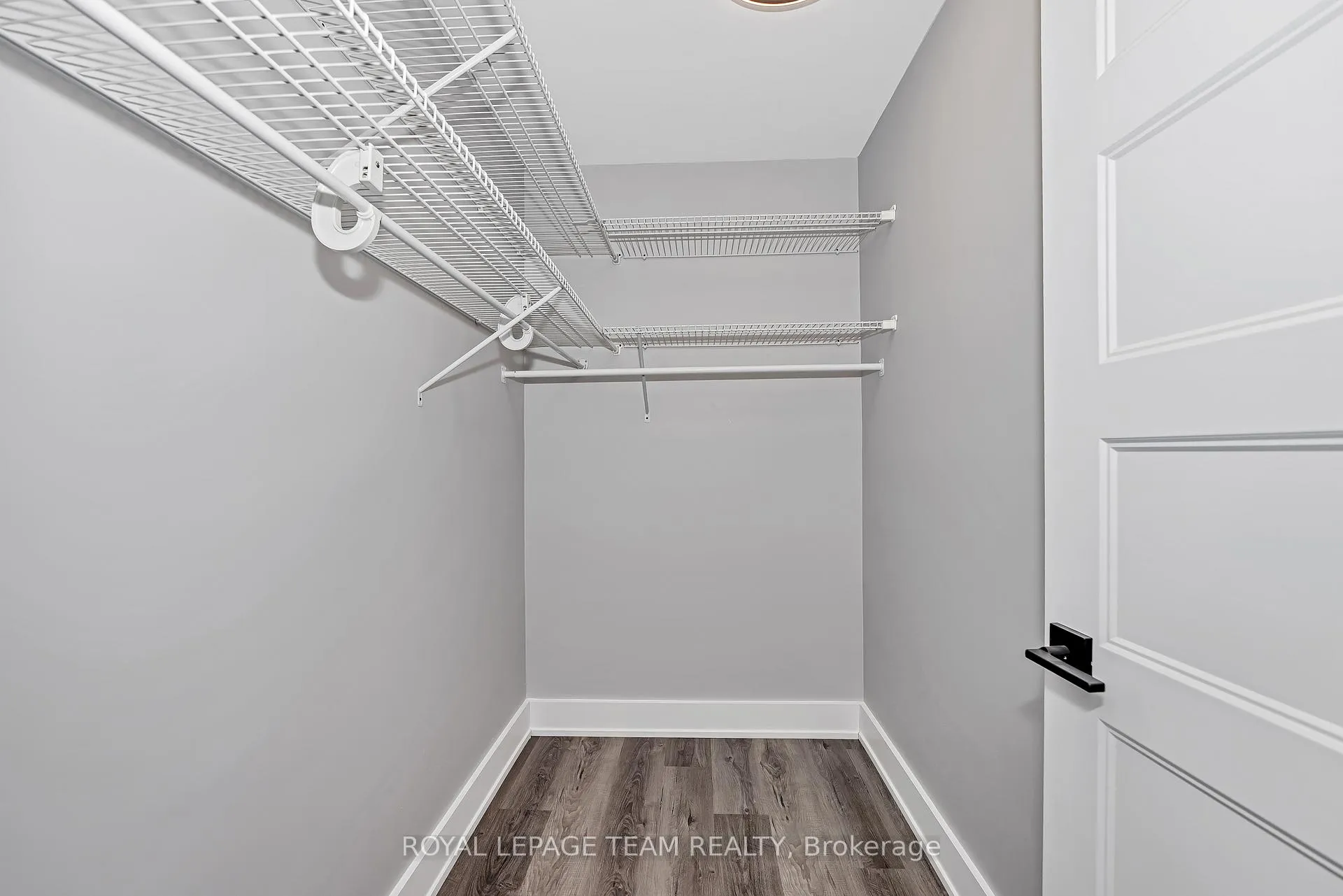 Photo 22 of 12 Largo Crescent, Ottawa, Meadowlands/Crestview — HOMEH