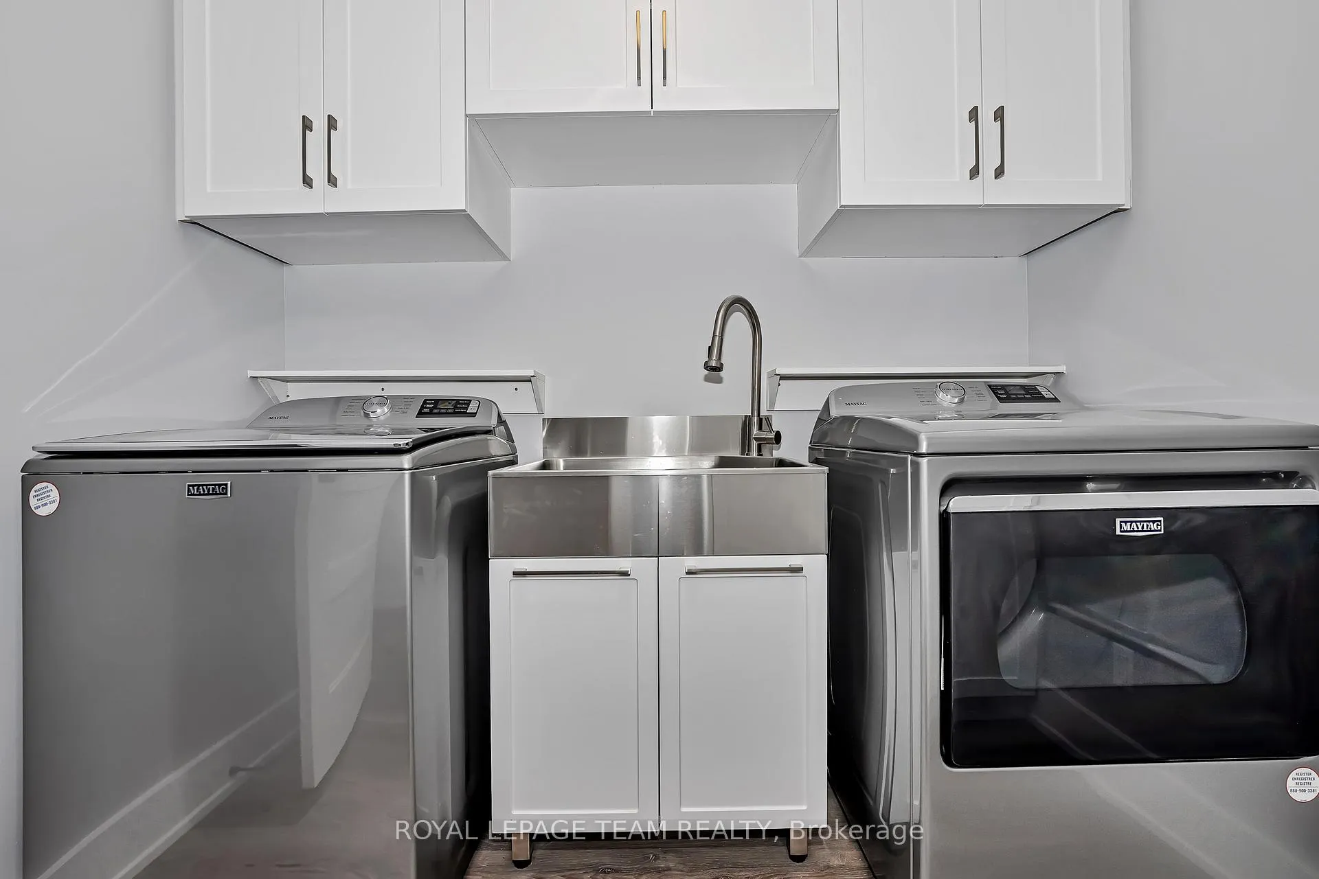 Photo 24 of 12 Largo Crescent, Ottawa, Meadowlands/Crestview — HOMEH