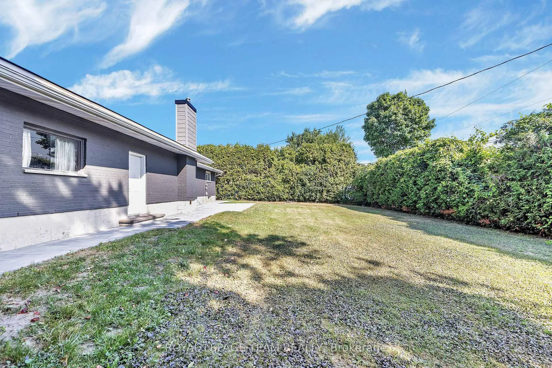 Photo 39 of 12 Largo Crescent, Ottawa, Meadowlands/Crestview — HOMEH