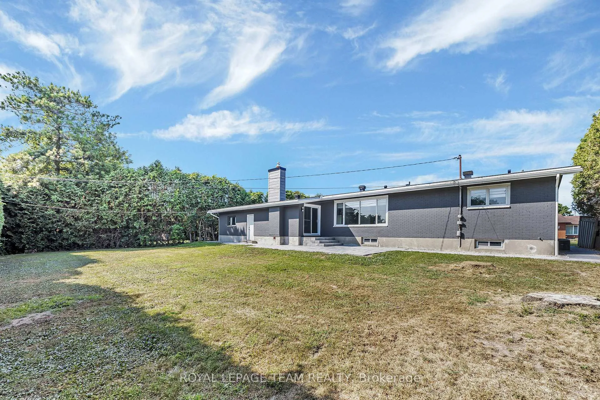 Photo 43 of 12 Largo Crescent, Ottawa, Meadowlands/Crestview — HOMEH