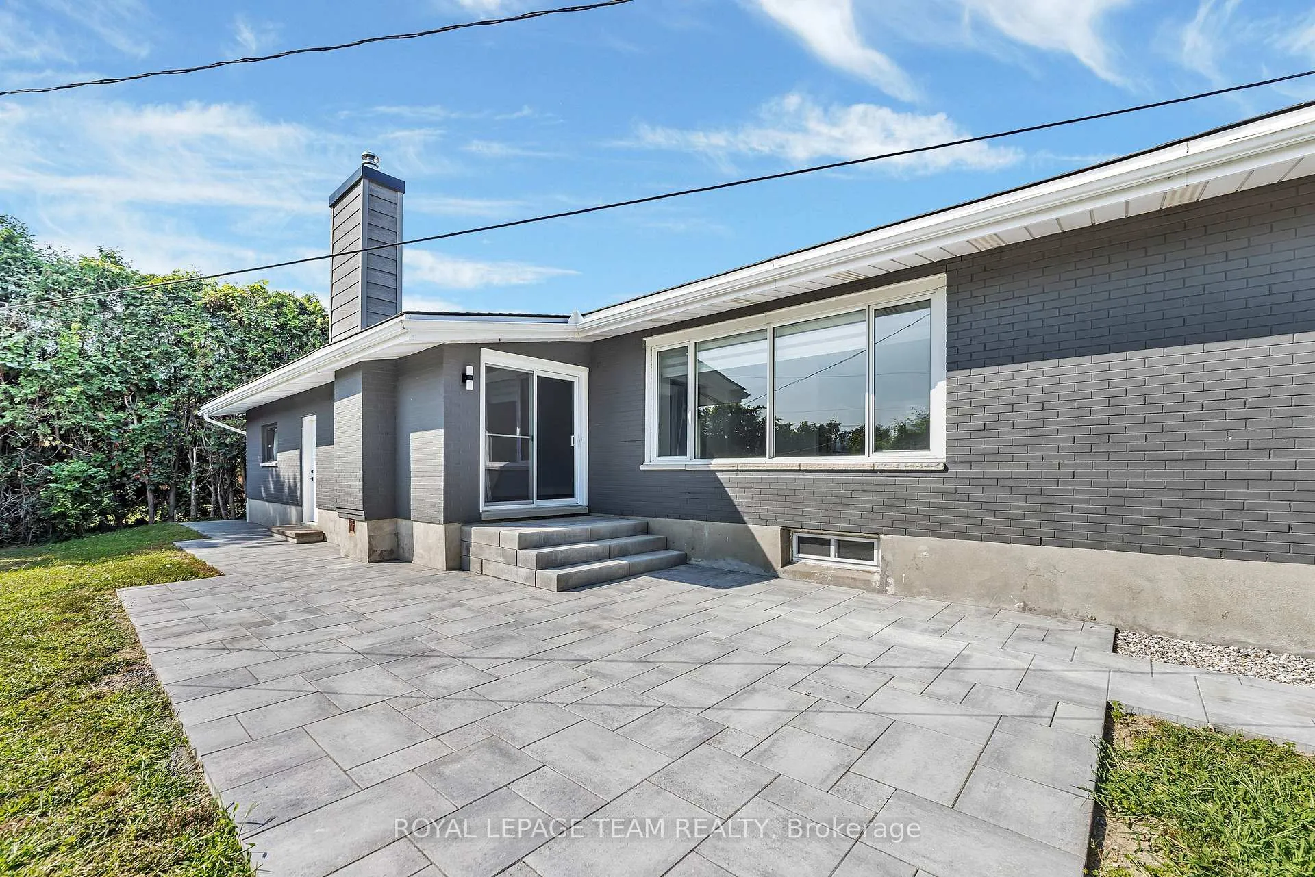 Photo 45 of 12 Largo Crescent, Ottawa, Meadowlands/Crestview — HOMEH