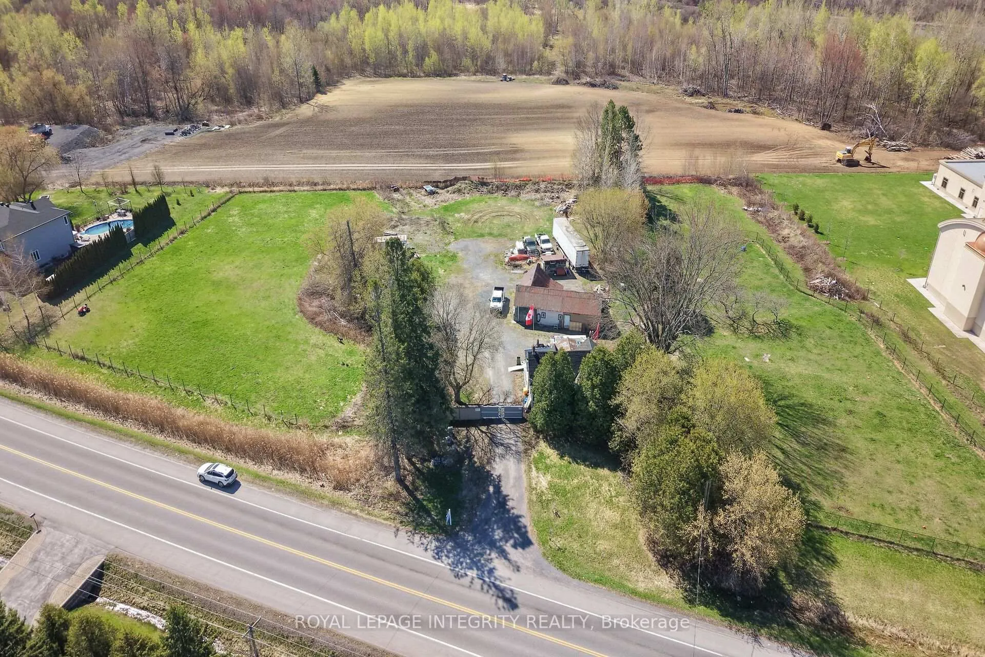 Photo 4 of 3890 Navan Road, Ottawa, Sarsfield/Bearbrook — HOMEH