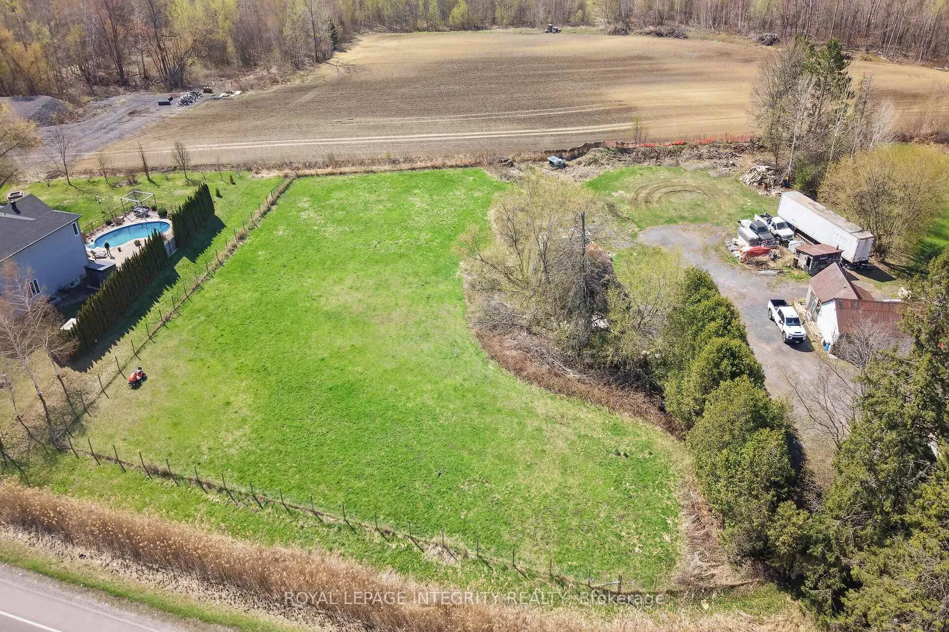 Photo 9 of 3890 Navan Road, Ottawa, Sarsfield/Bearbrook — HOMEH