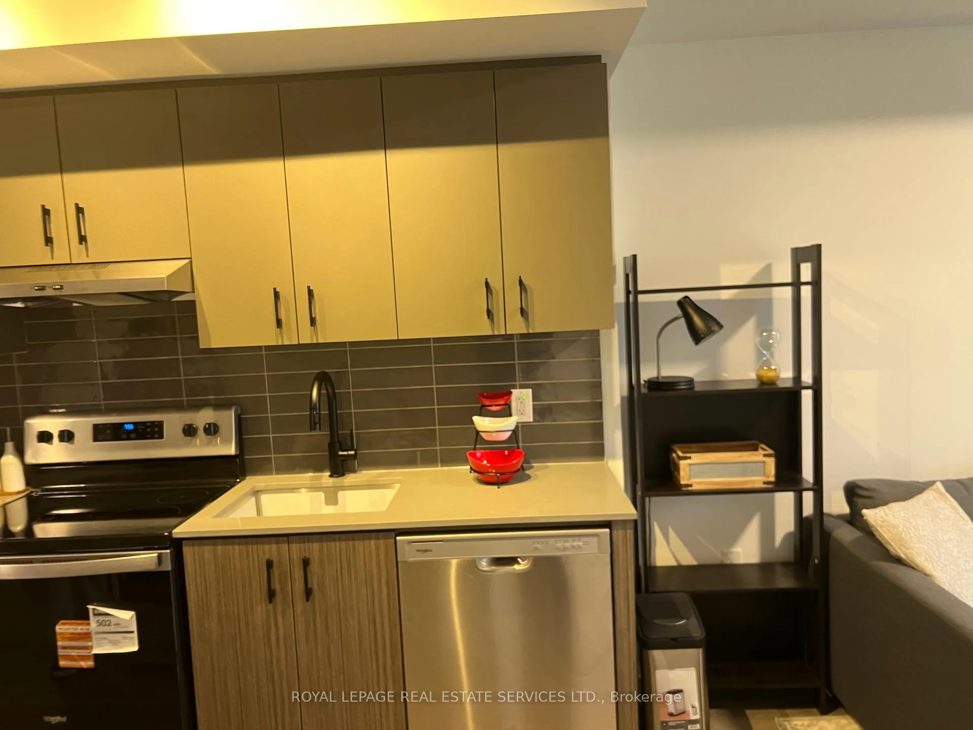 Photo 12 of Unit D706, 4878 Powers Common, Burlington, Alton — HOMEH