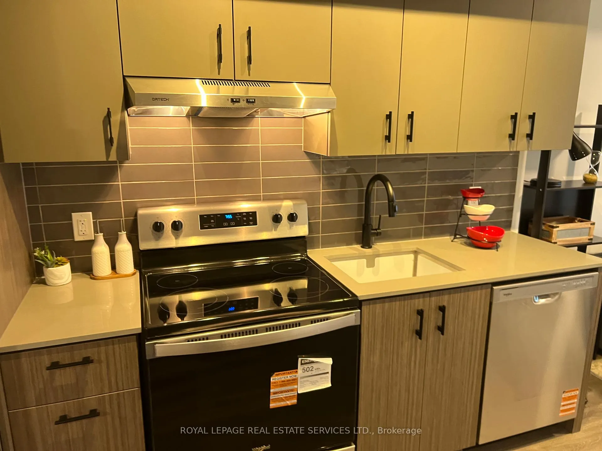 Photo 13 of Unit D706, 4878 Powers Common, Burlington, Alton — HOMEH
