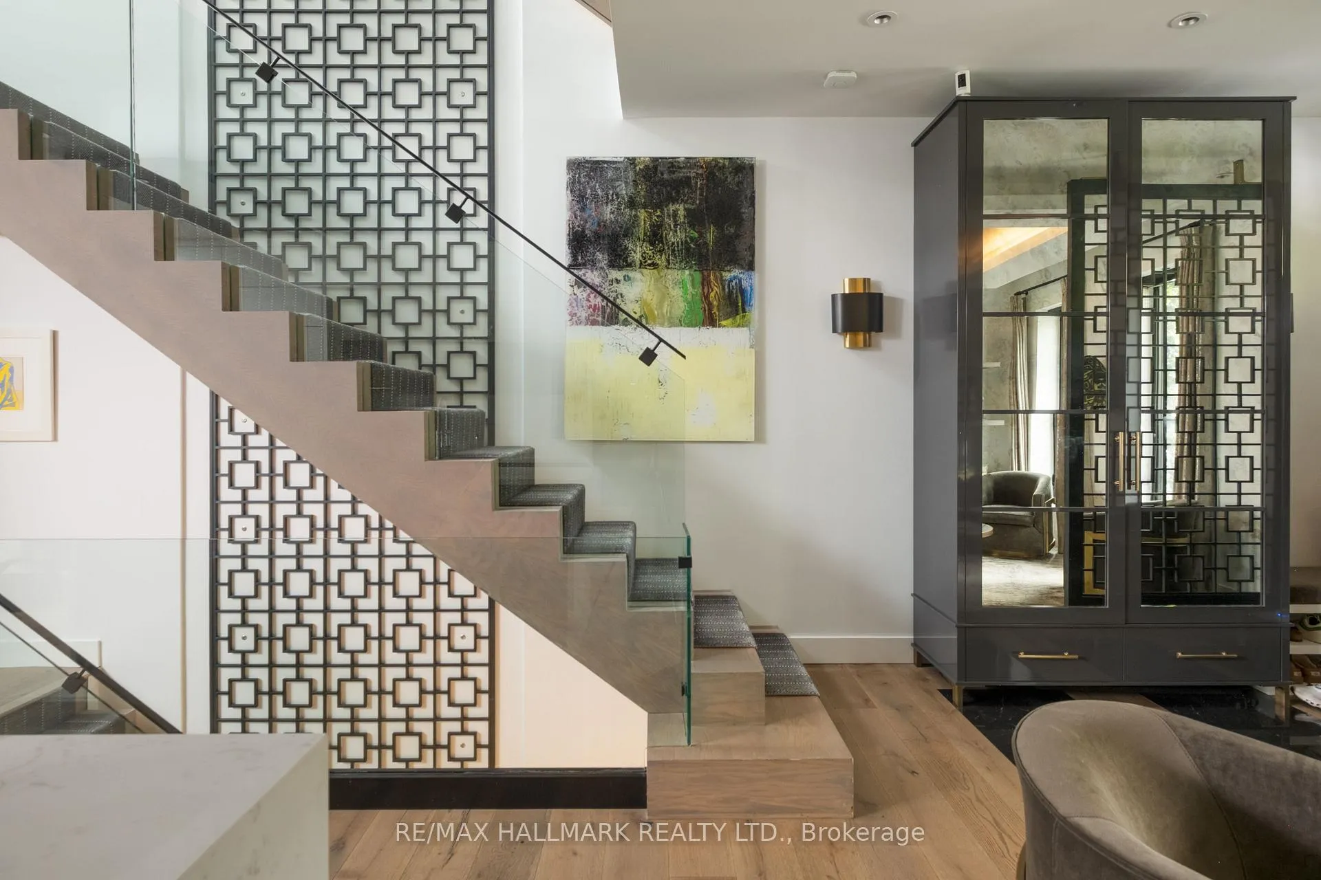 Photo 12 of 23 Lowther Avenue, Toronto, The Annex — HOMEH