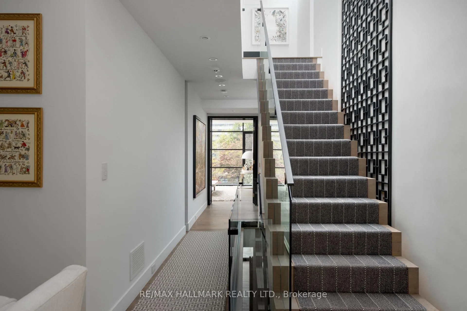 Photo 21 of 23 Lowther Avenue, Toronto, The Annex — HOMEH