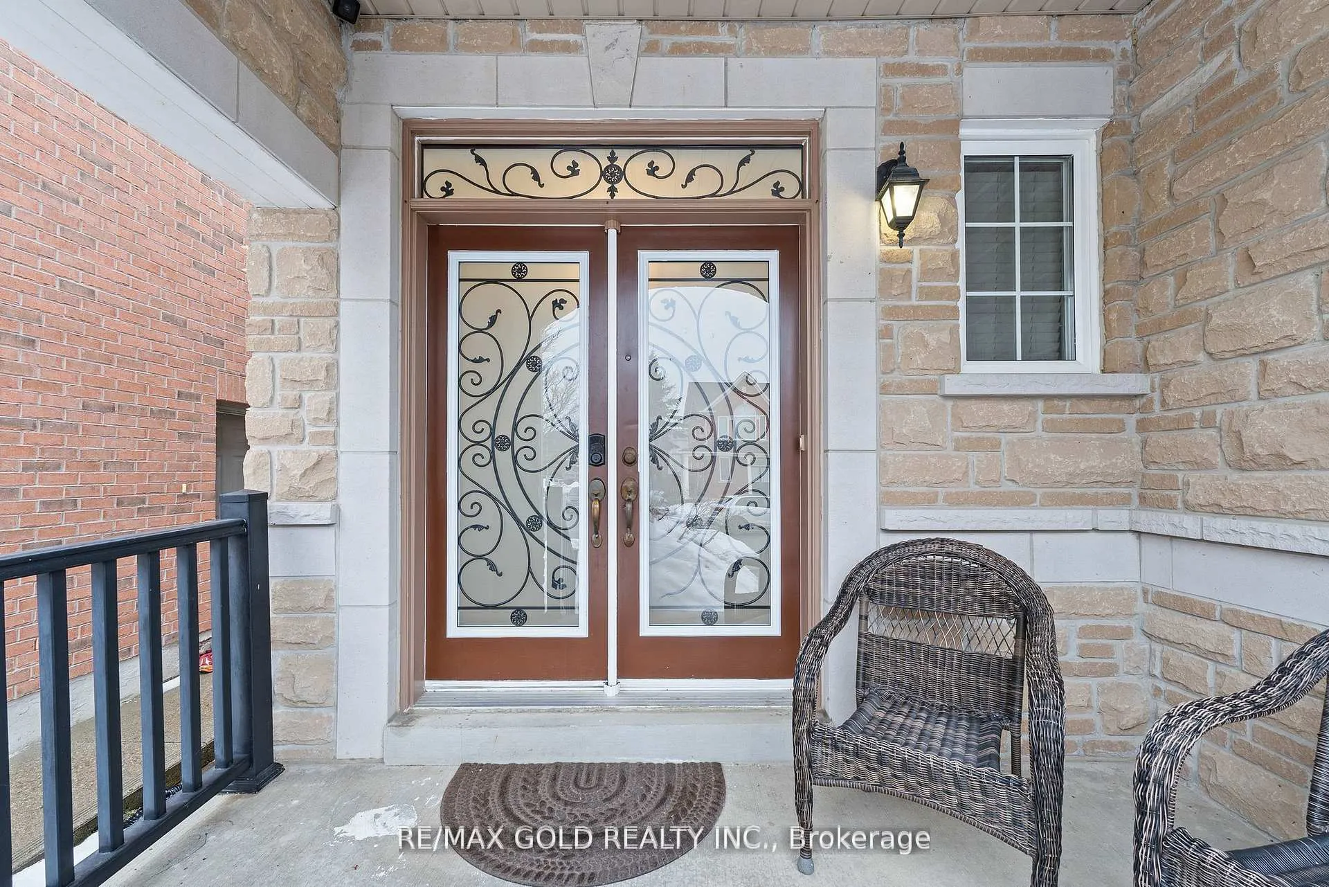 Photo 2 of 36 Ocean Ridge Drive E, Brampton, Sandringham-Wellington — HOMEH
