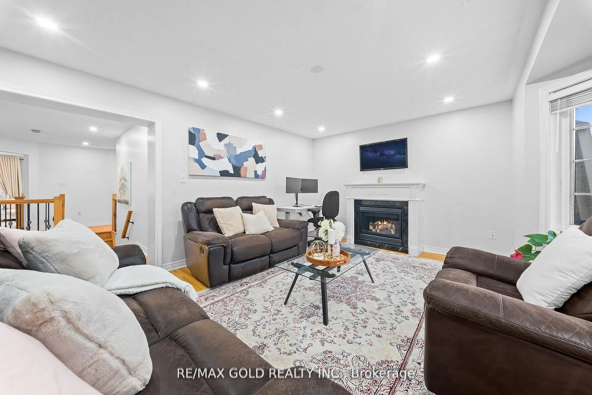 Photo 17 of 36 Ocean Ridge Drive E, Brampton, Sandringham-Wellington — HOMEH