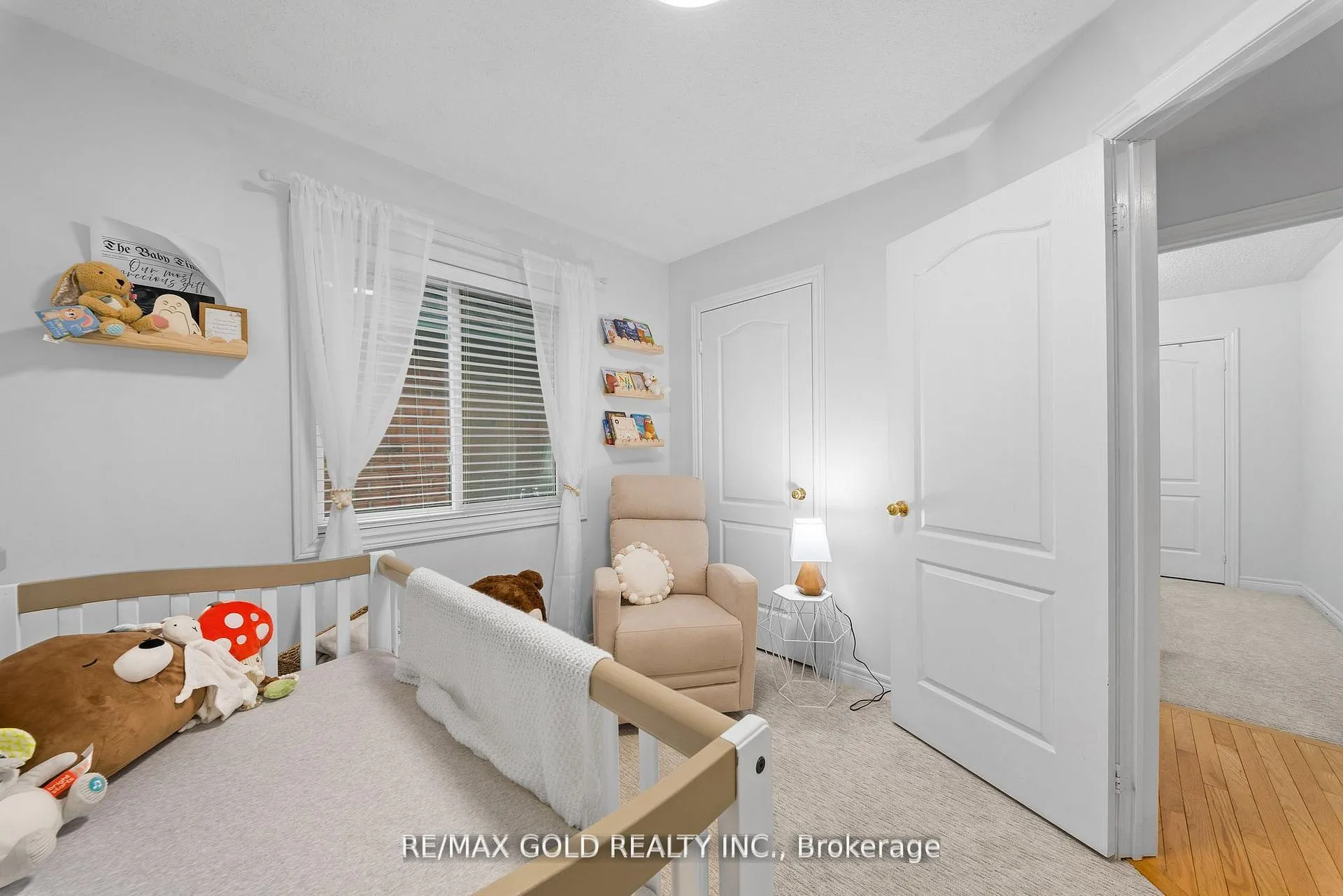 Photo 32 of 36 Ocean Ridge Drive E, Brampton, Sandringham-Wellington — HOMEH