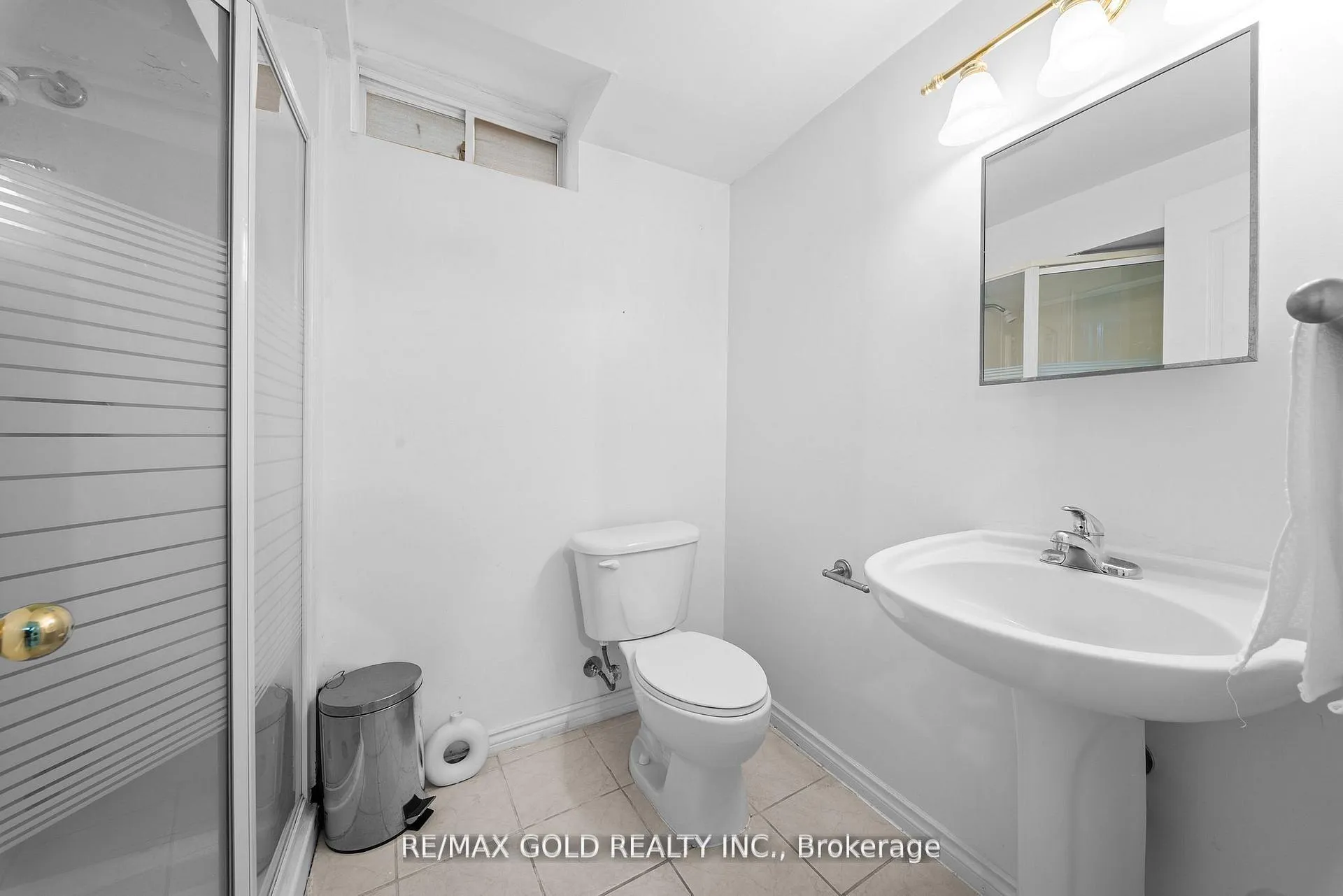 Photo 38 of 36 Ocean Ridge Drive E, Brampton, Sandringham-Wellington — HOMEH