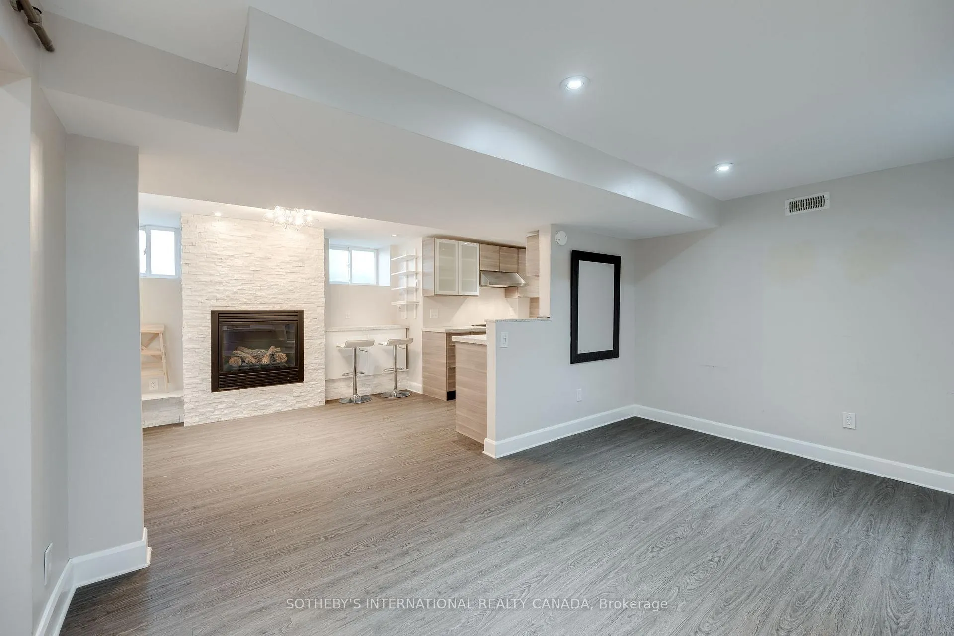 Photo 8 of Unit Bsmt, 21 Clendenan Avenue, Toronto, High Park North — HOMEH