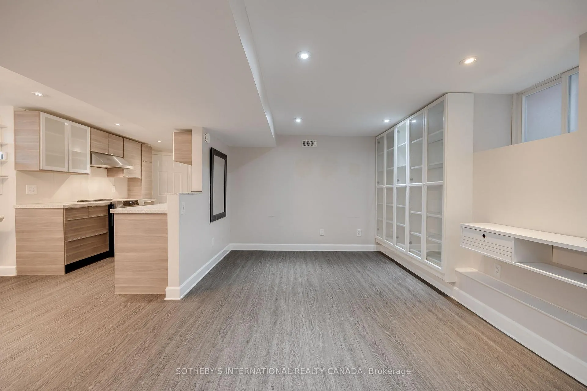 Photo 9 of Unit Bsmt, 21 Clendenan Avenue, Toronto, High Park North — HOMEH