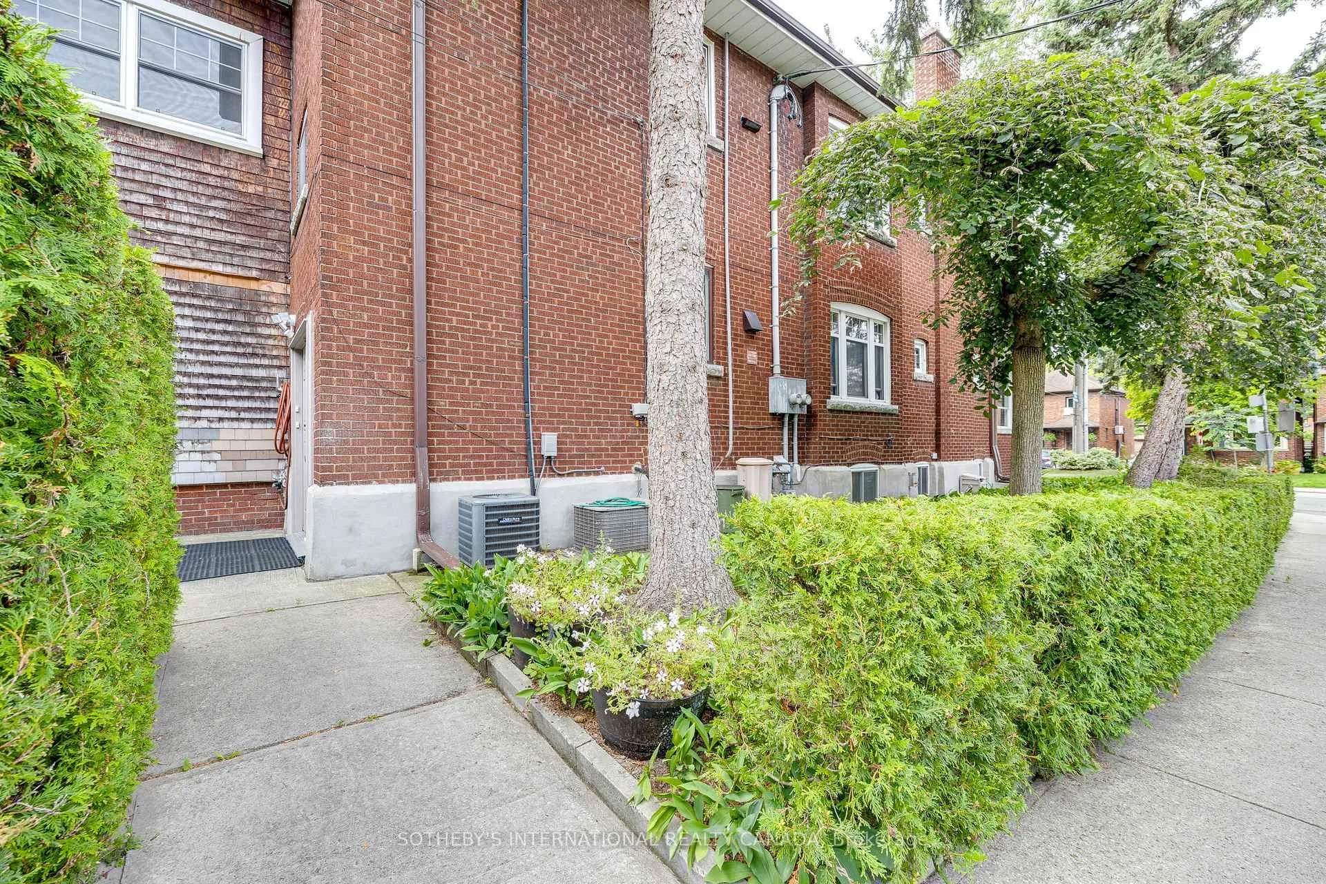 Photo 19 of Unit Bsmt, 21 Clendenan Avenue, Toronto, High Park North — HOMEH