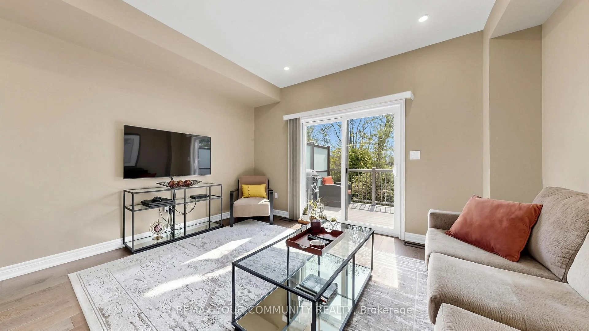 Photo 6 of 4160 Galileo Common, Burlington, Shoreacres — HOMEH