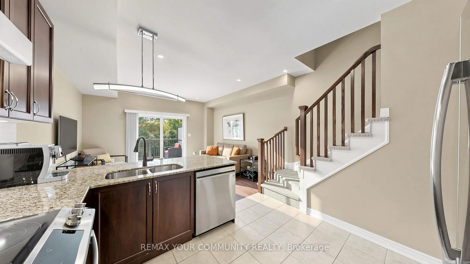 Photo 14 of 4160 Galileo Common, Burlington, Shoreacres — HOMEH